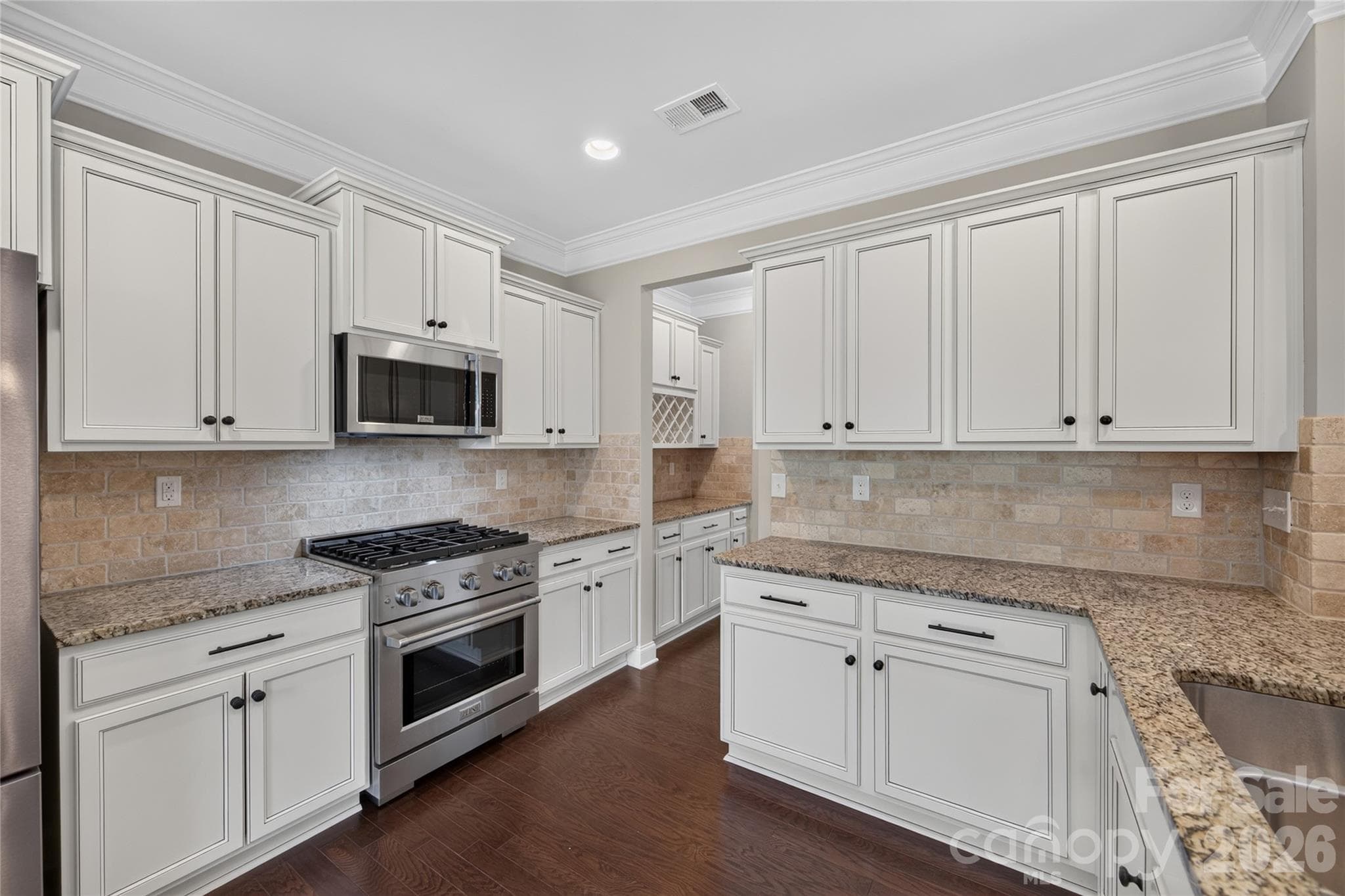 Single Family Residence at 6403 Torrence Trace Drive, Huntersville, photo 16 of 42