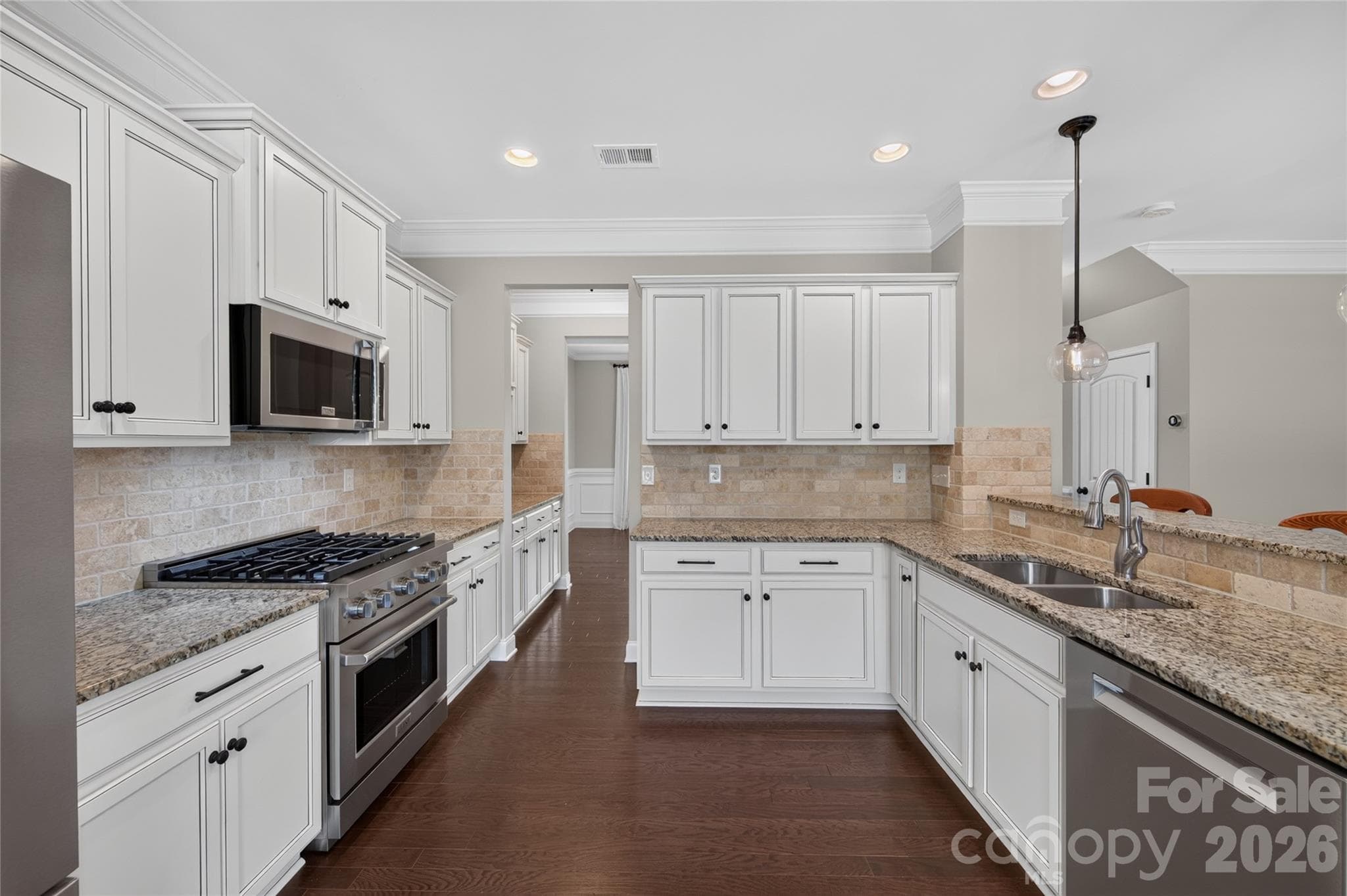 Single Family Residence at 6403 Torrence Trace Drive, Huntersville, photo 17 of 42