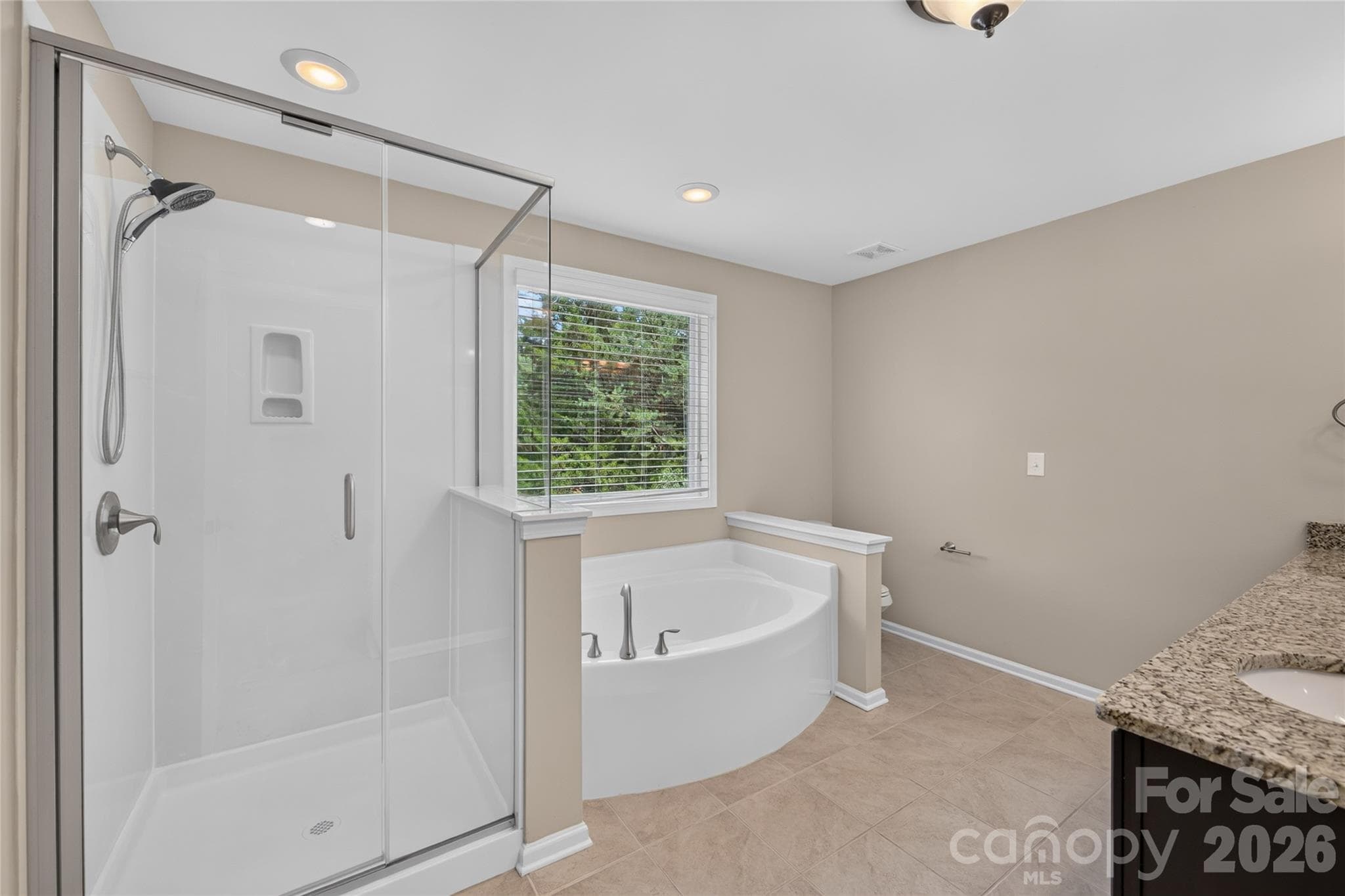 Single Family Residence at 6403 Torrence Trace Drive, Huntersville, photo 25 of 42