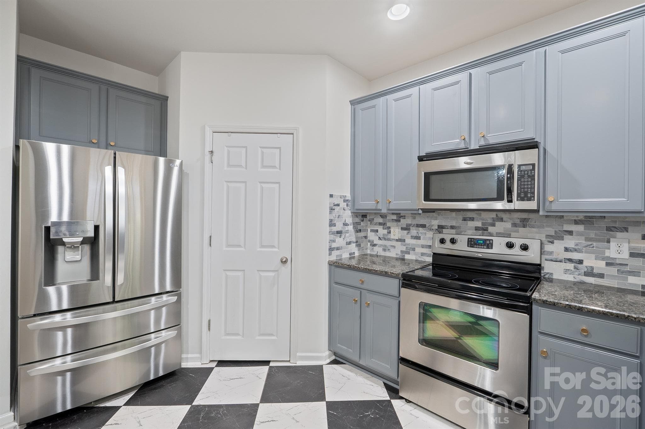 Single Family Residence at 17916 Caldwell Track Drive, Cornelius, photo 14 of 37