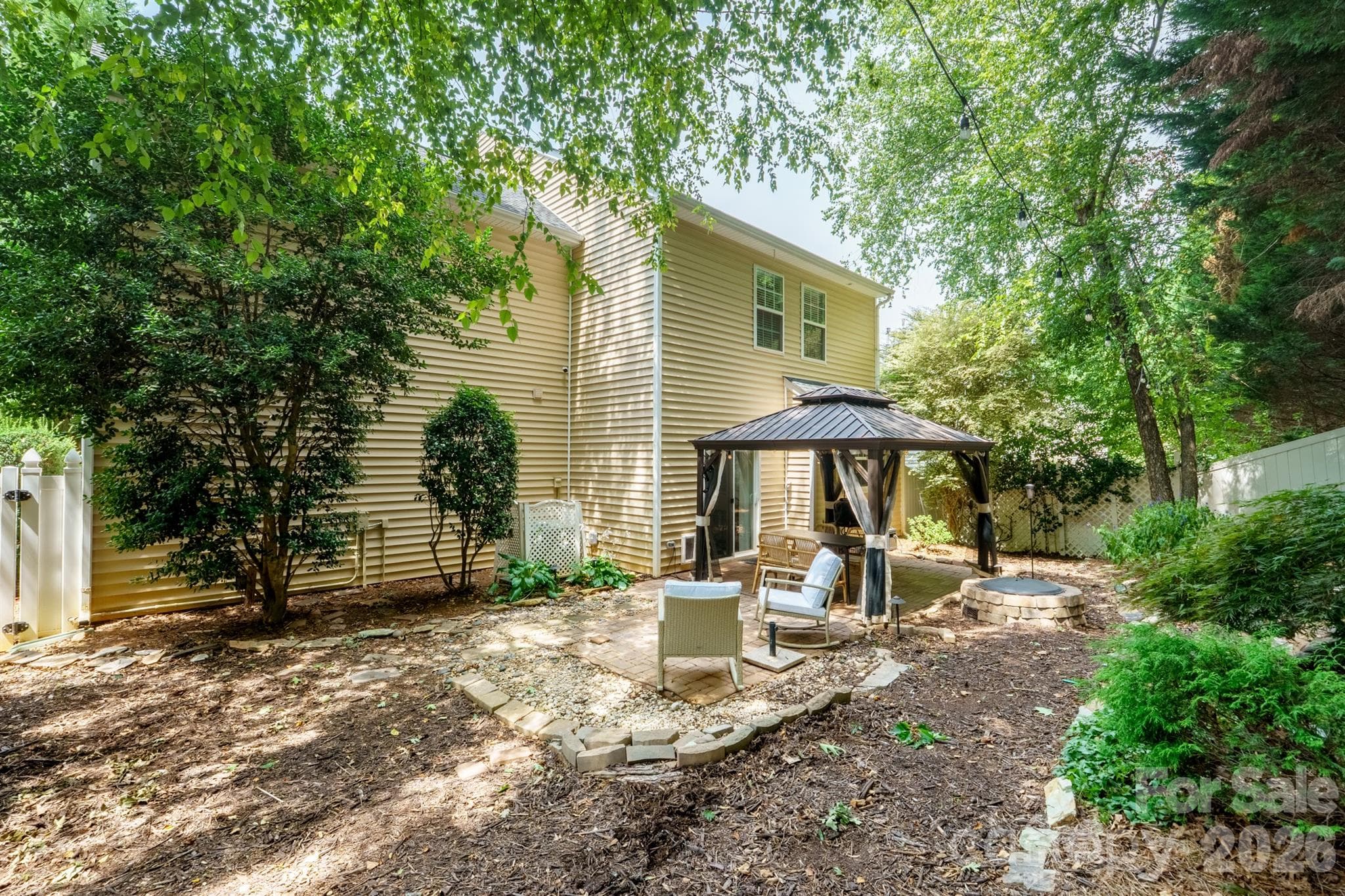 Single Family Residence at 17916 Caldwell Track Drive, Cornelius, photo 34 of 37