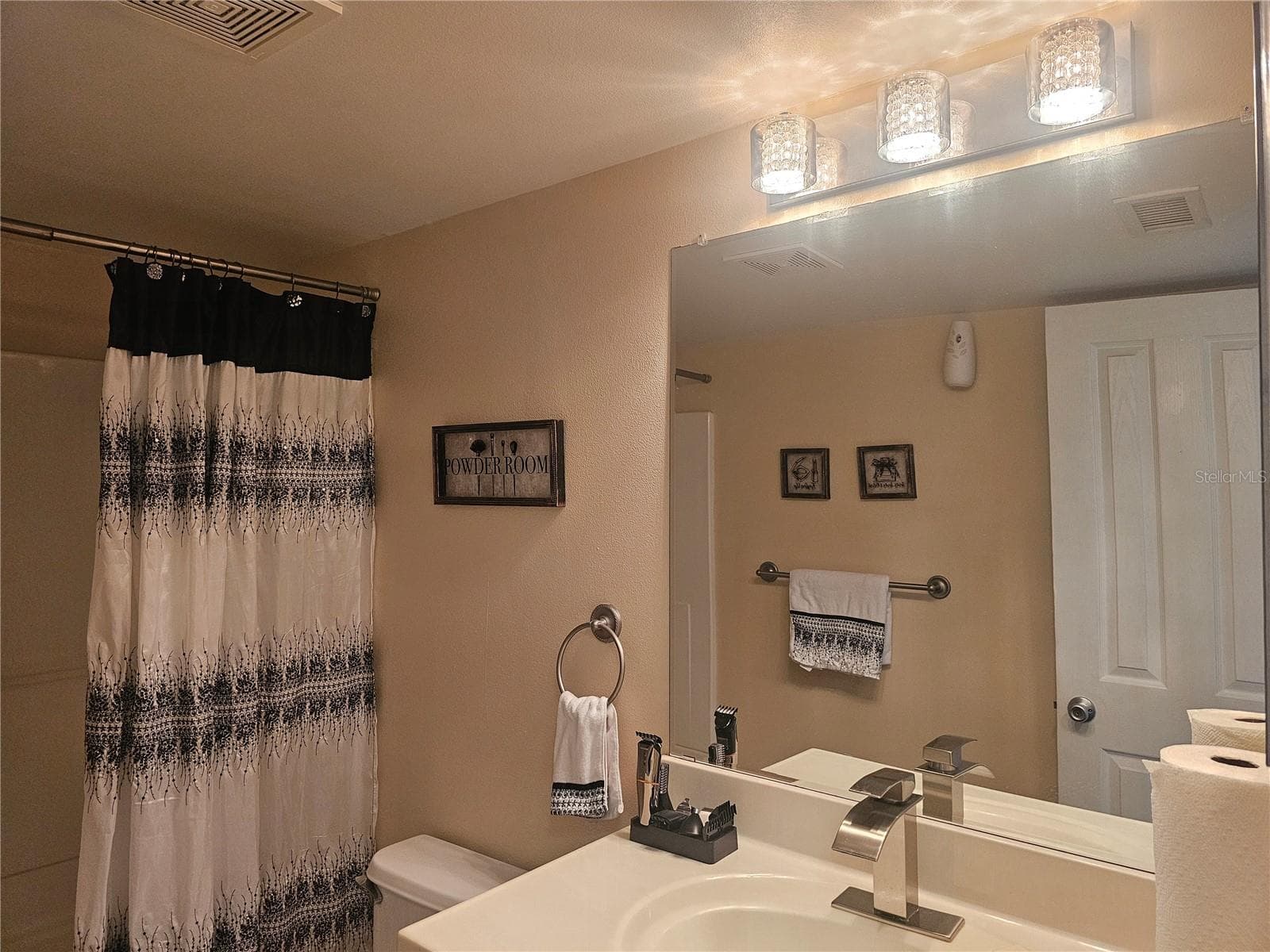 Condominium at 4882 CONWAY RD #82, ORLANDO, photo 11 of 27