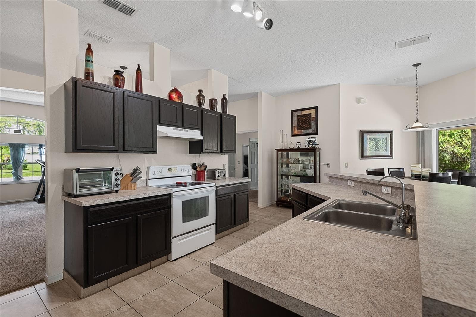 Single Family Residence at 3 RUSSMAN LN, PALM COAST, photo 16 of 69