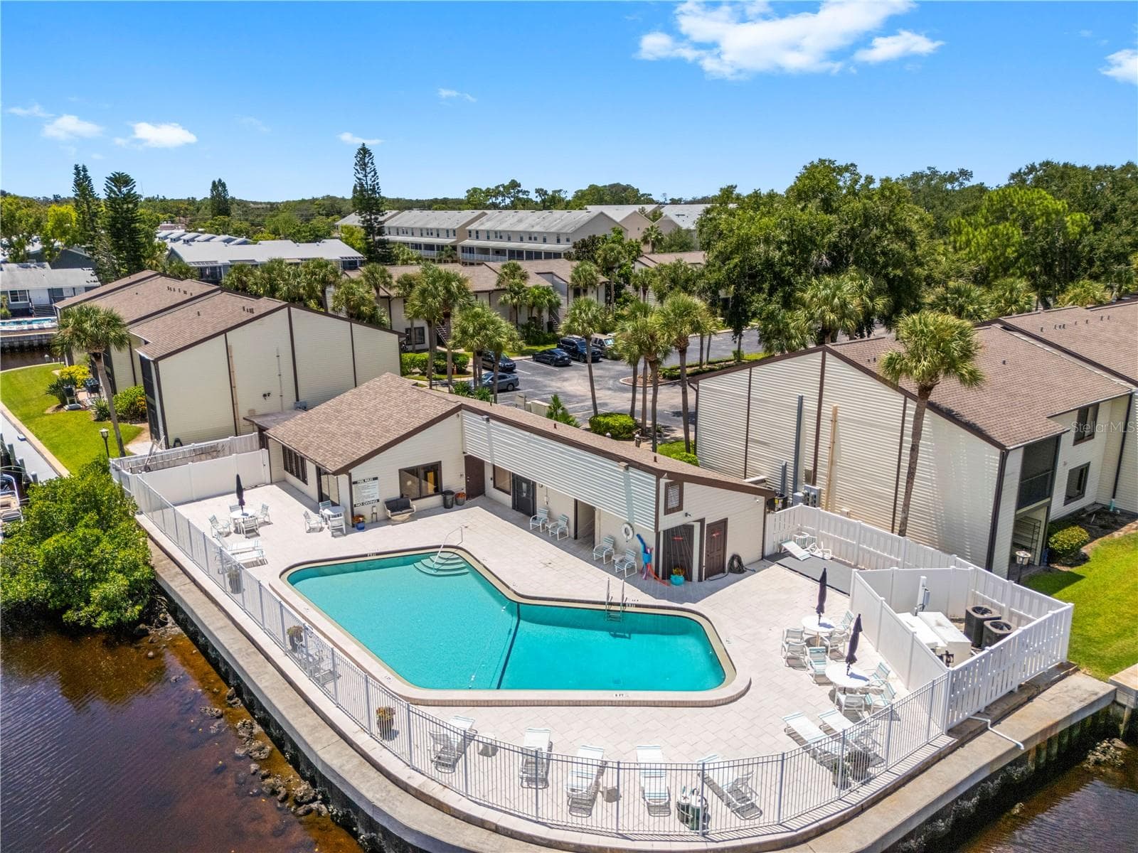 Condominium at 428 MOORINGS COVE DR #7F, TARPON SPRINGS, photo 42 of 57