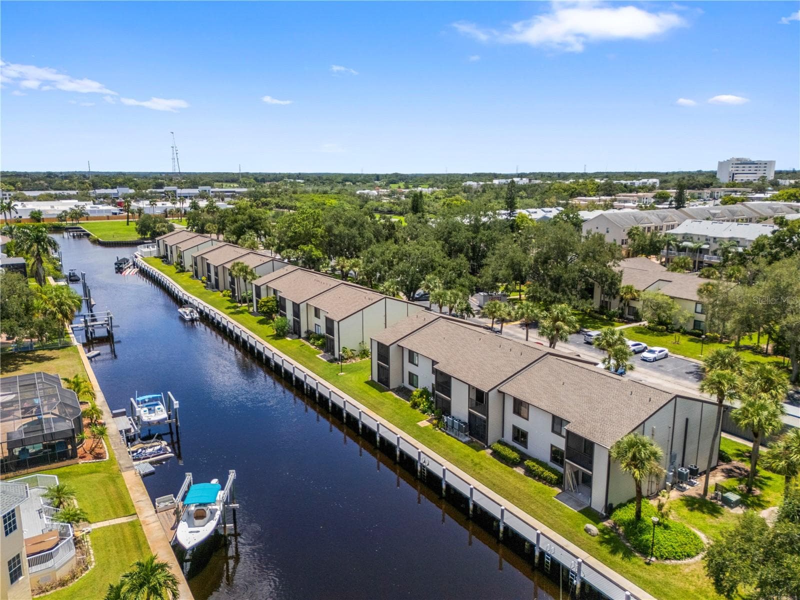 Condominium at 428 MOORINGS COVE DR #7F, TARPON SPRINGS, photo 50 of 57