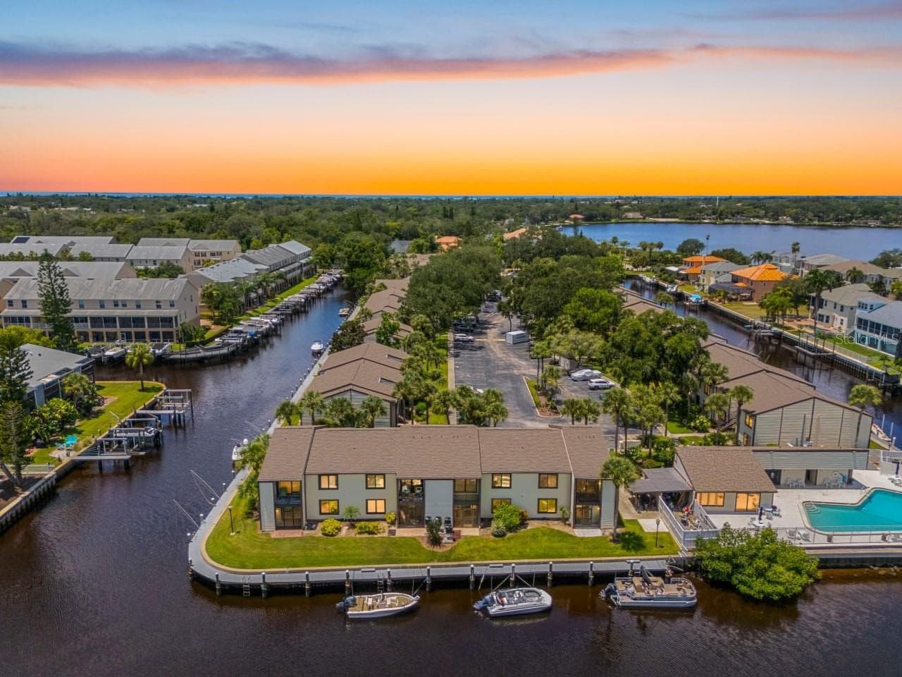 Condominium at 428 MOORINGS COVE DR #7F, TARPON SPRINGS, photo 56 of 57