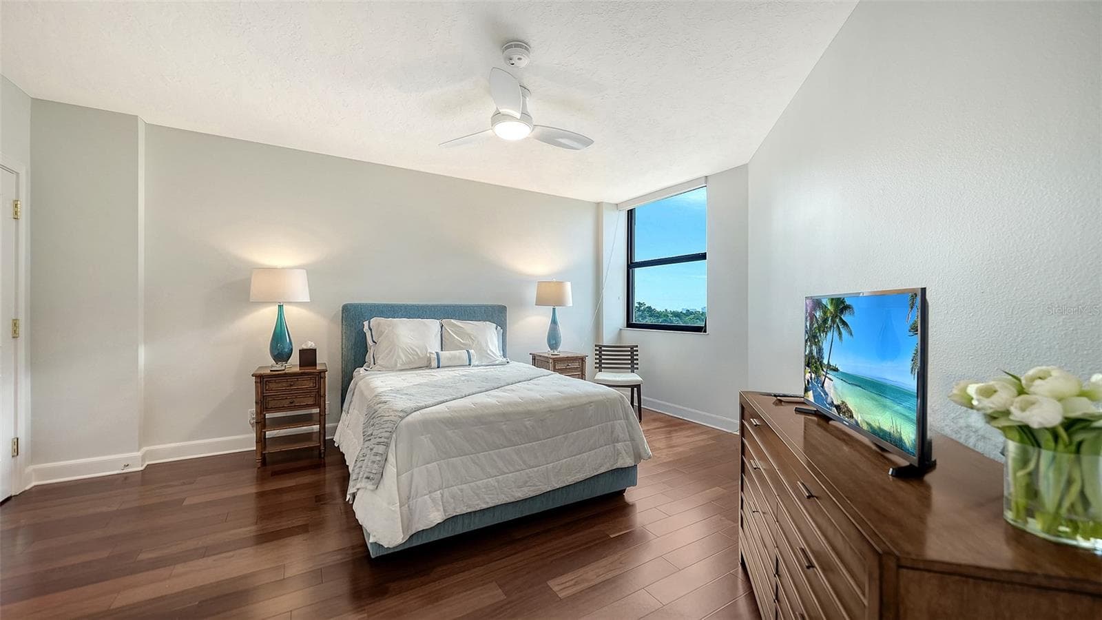 Condominium at 1241 GULF OF MEXICO DR #303, LONGBOAT KEY, photo 48 of 78