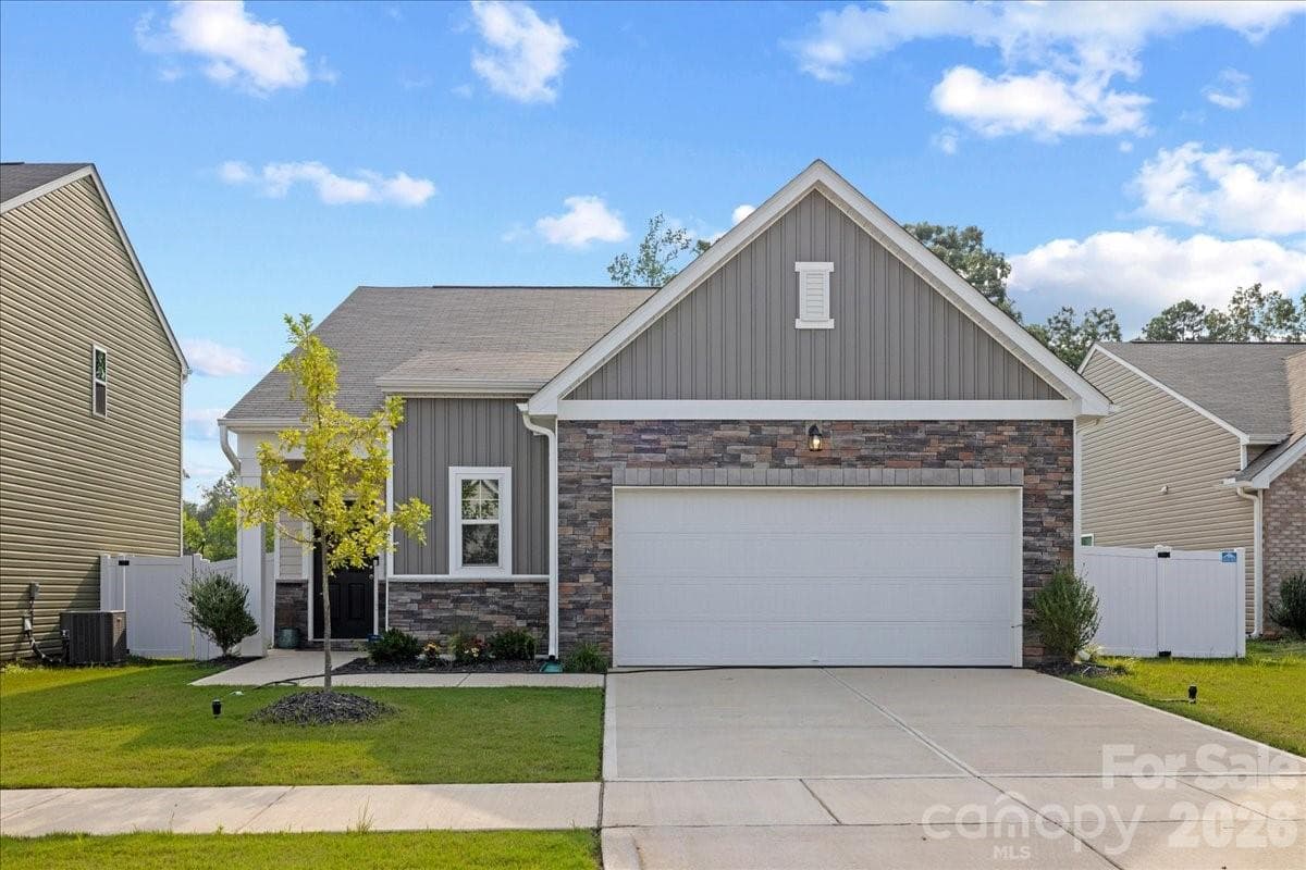 144 BABBLING BROOK Drive