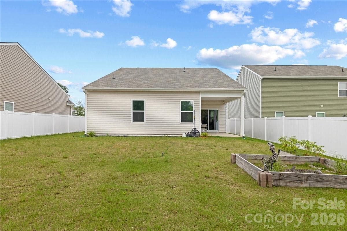 Single Family Residence at 144 BABBLING BROOK Drive, Clayton, photo 44 of 48