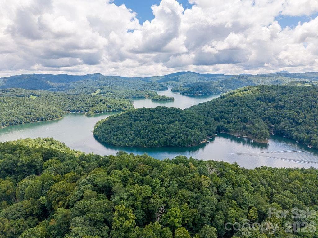 752 Shepherds Gap Road