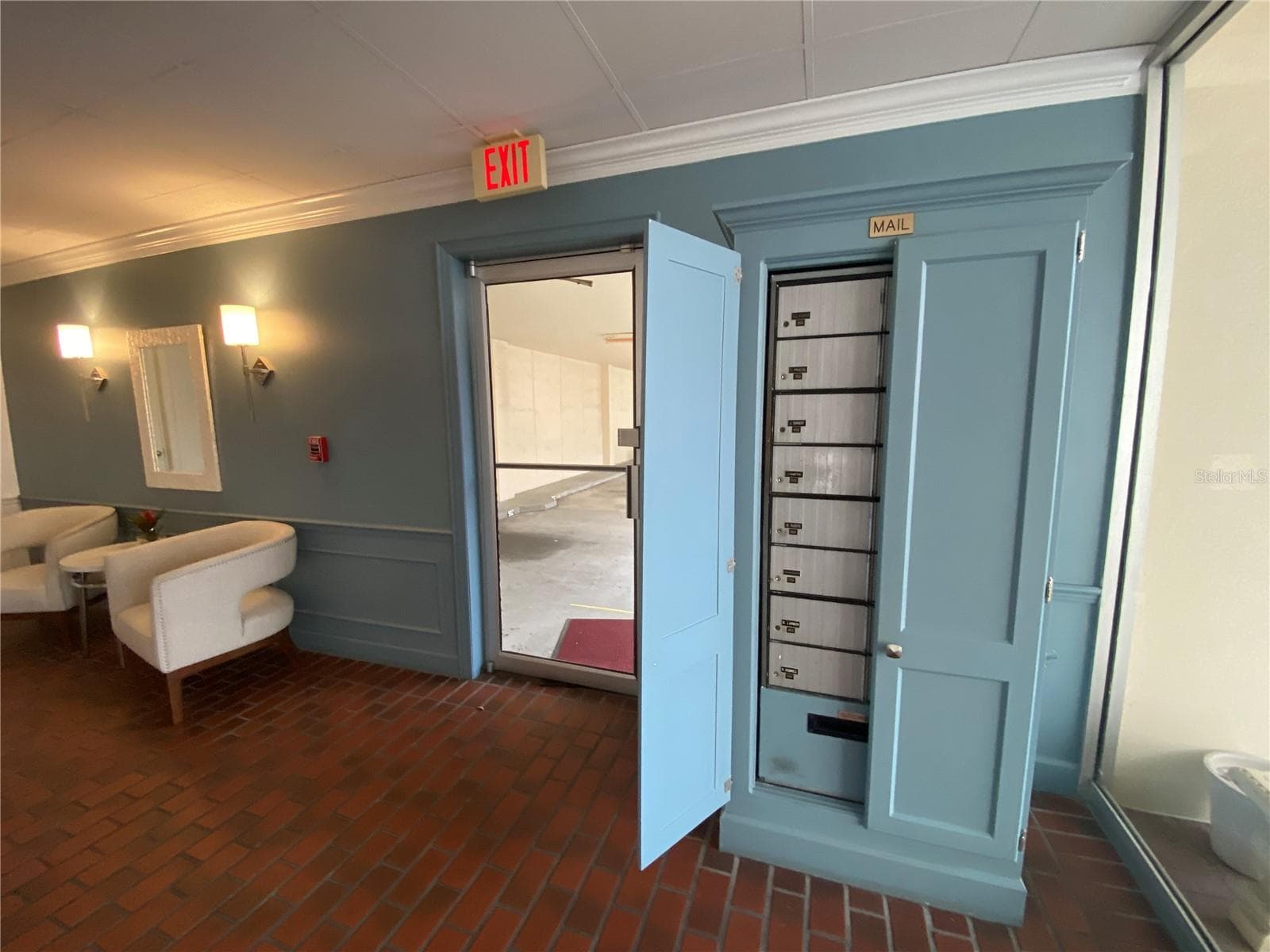 Mailboxes main lobby - 2403 S ARDSON PL #402B, TAMPA