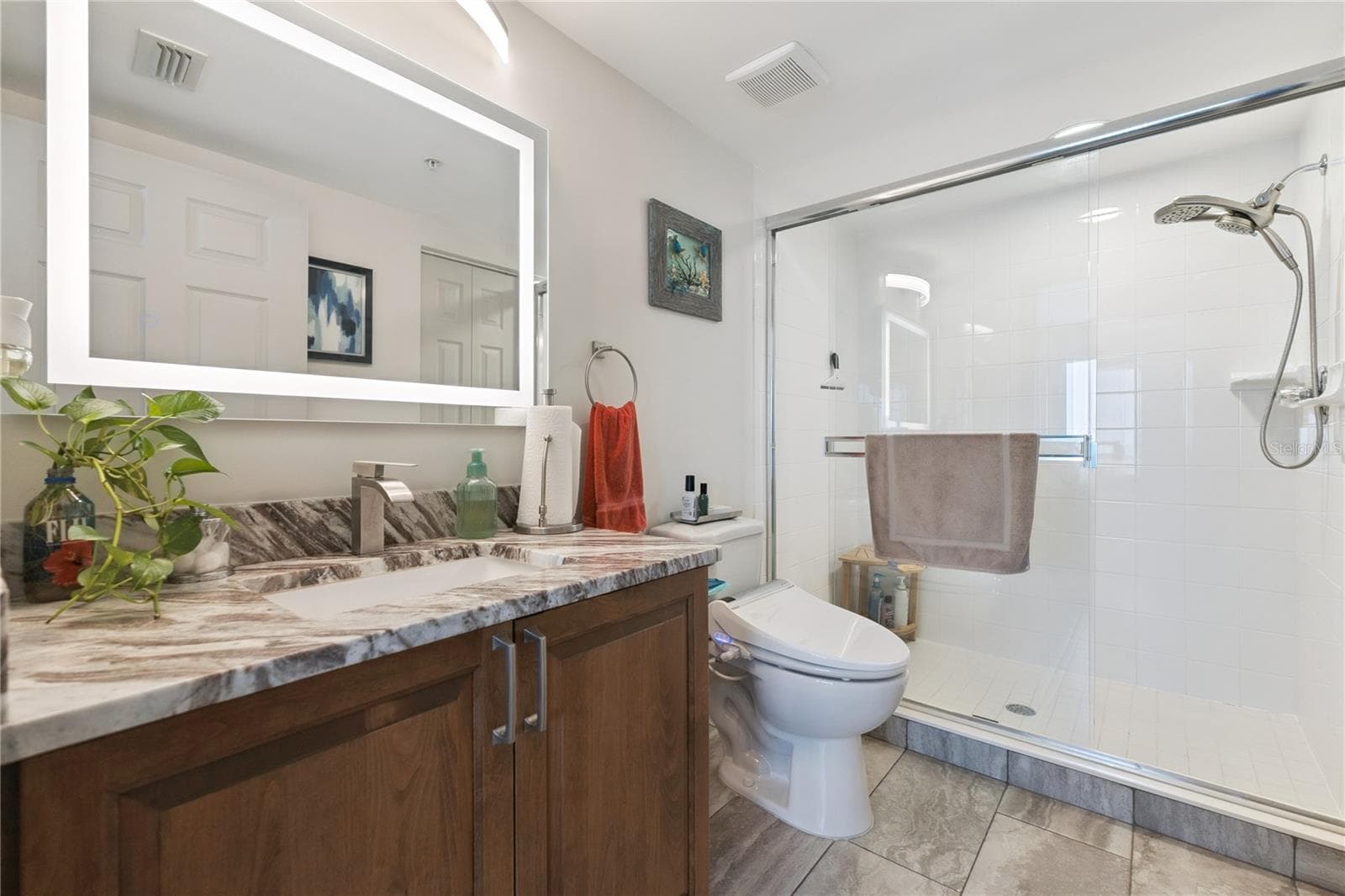 Ocean Guest Bath - 2055 S ATLANTIC AVE #705, DAYTONA BEACH SHORES