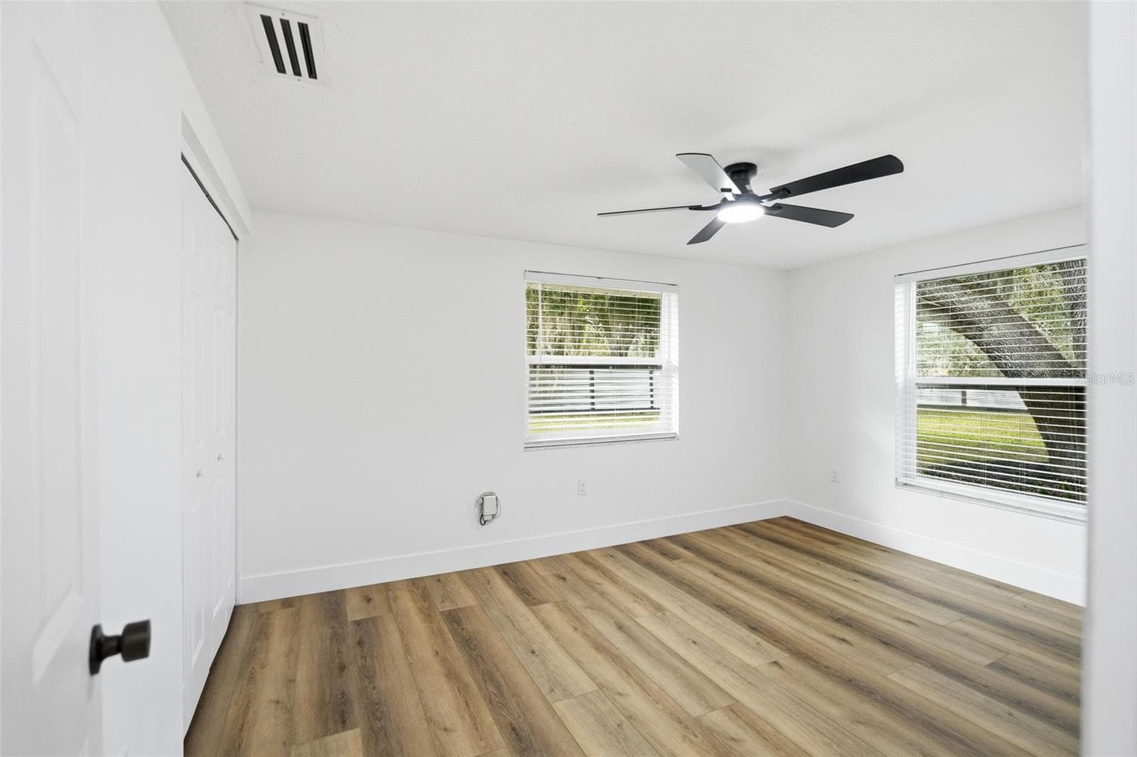 Single Family Residence at 2338 MEADOWBROOK DR, LUTZ, photo 35 of 71