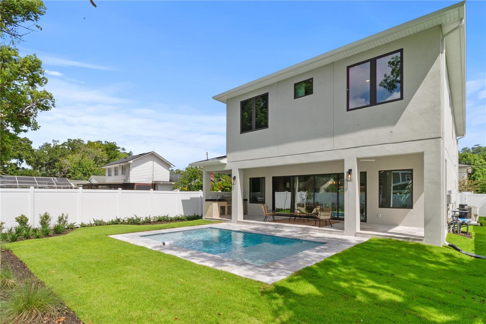 Single Family Residence at 516 CLAYTON ST, ORLANDO, photo 6 of 41
