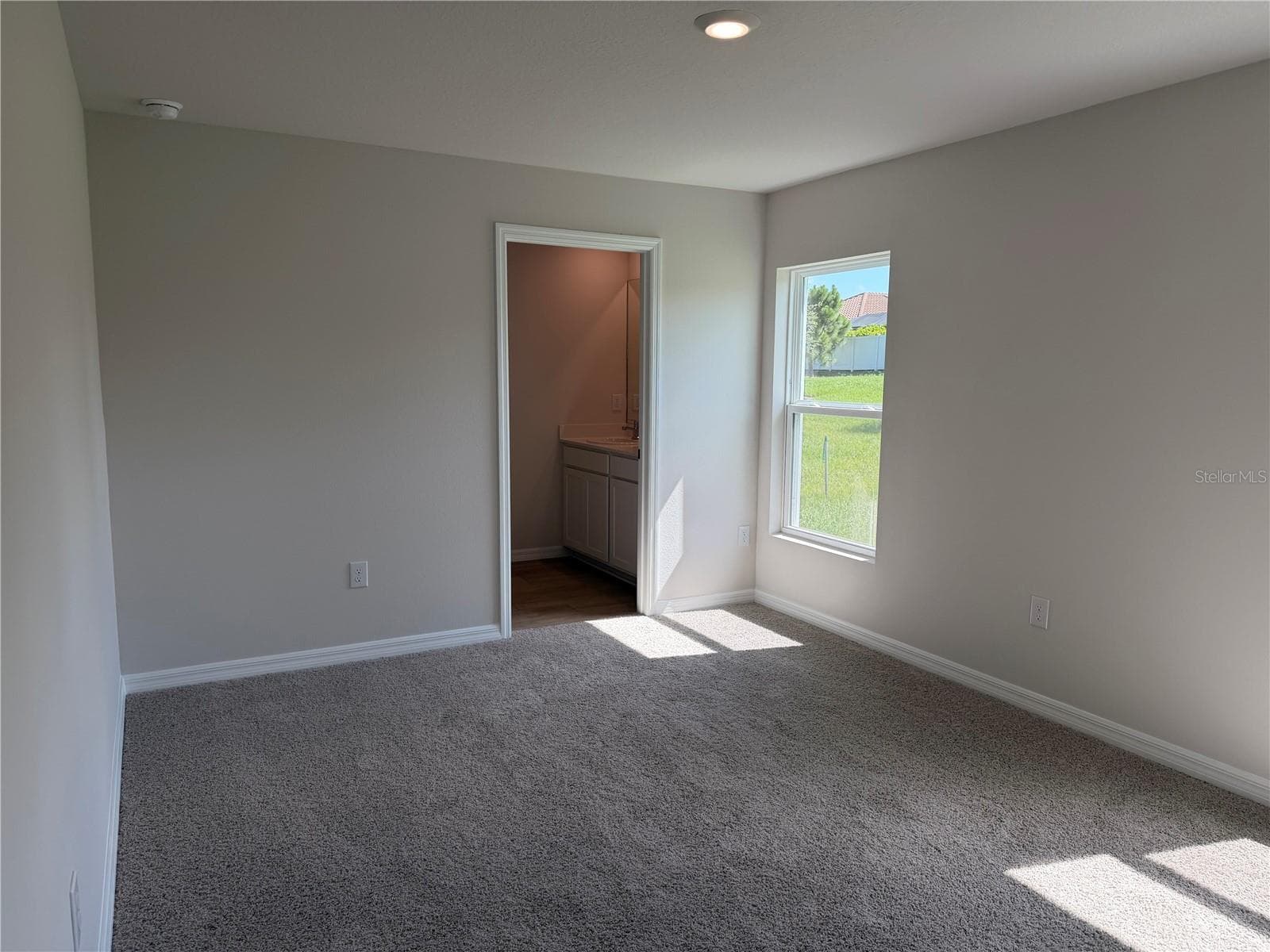 Single Family Residence at 11010 44TH AVE E, PALMETTO, photo 4 of 43