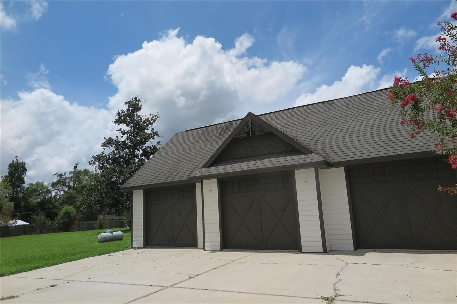 Single Family Residence at 105 SE 1ST AVE, LAKE BUTLER, photo 5 of 55
