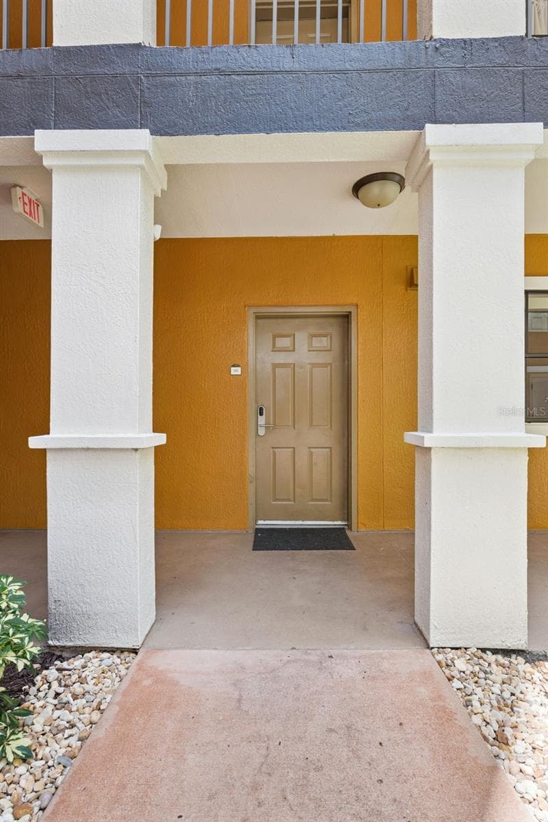 Condo - Hotel at 12539 FLORIDAYS RESORT DR #102D, ORLANDO, photo 4 of 75