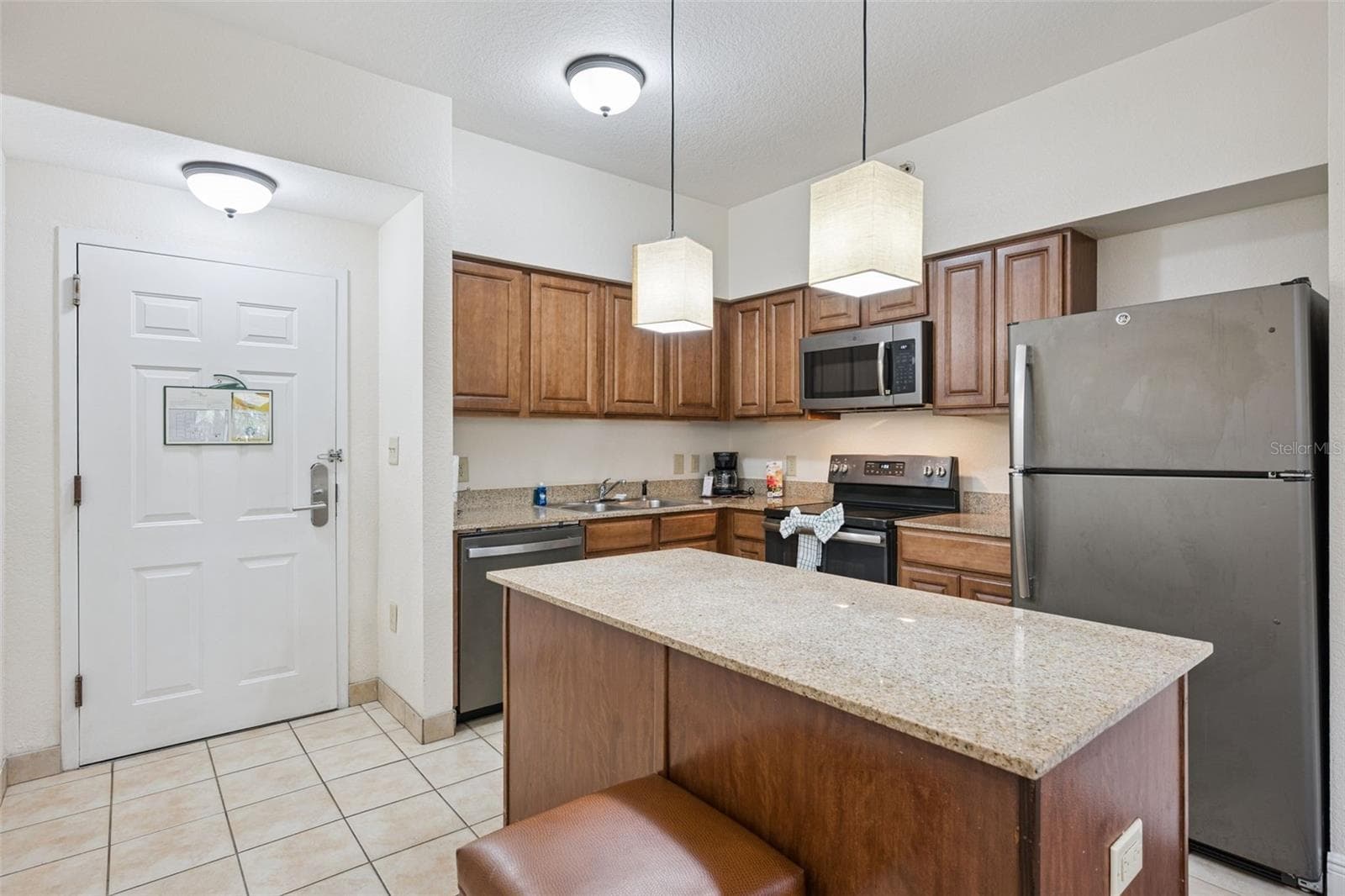 Condo - Hotel at 12539 FLORIDAYS RESORT DR #102D, ORLANDO, photo 12 of 75