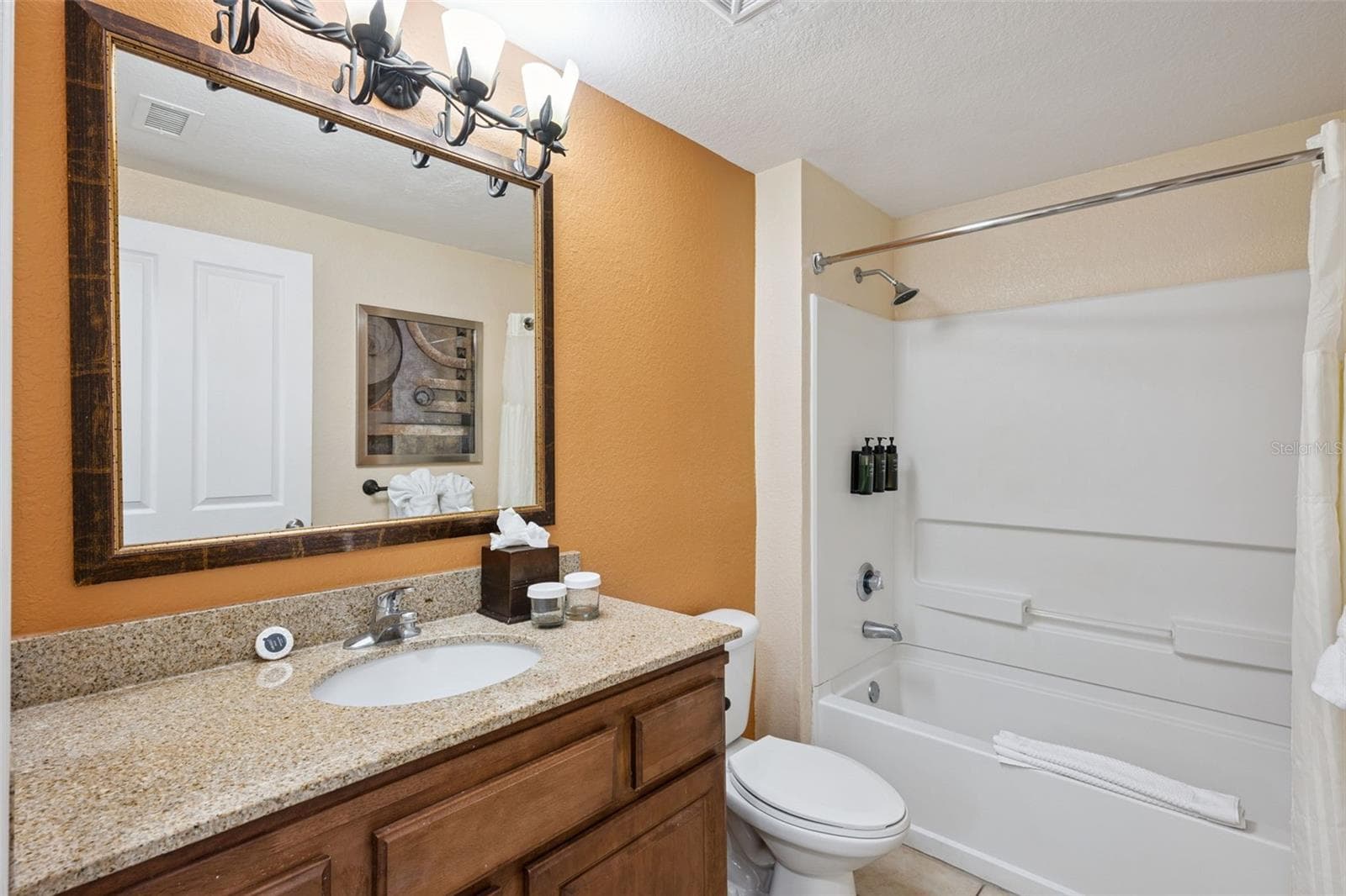 Condo - Hotel at 12539 FLORIDAYS RESORT DR #102D, ORLANDO, photo 22 of 75