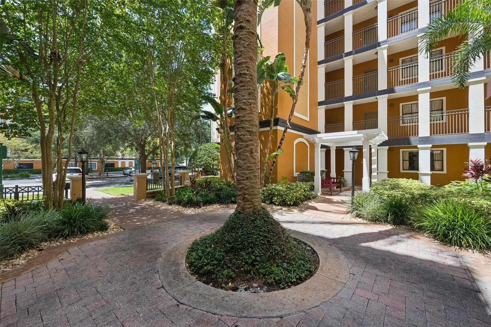 Condo - Hotel at 12539 FLORIDAYS RESORT DR #102D, ORLANDO, photo 28 of 75
