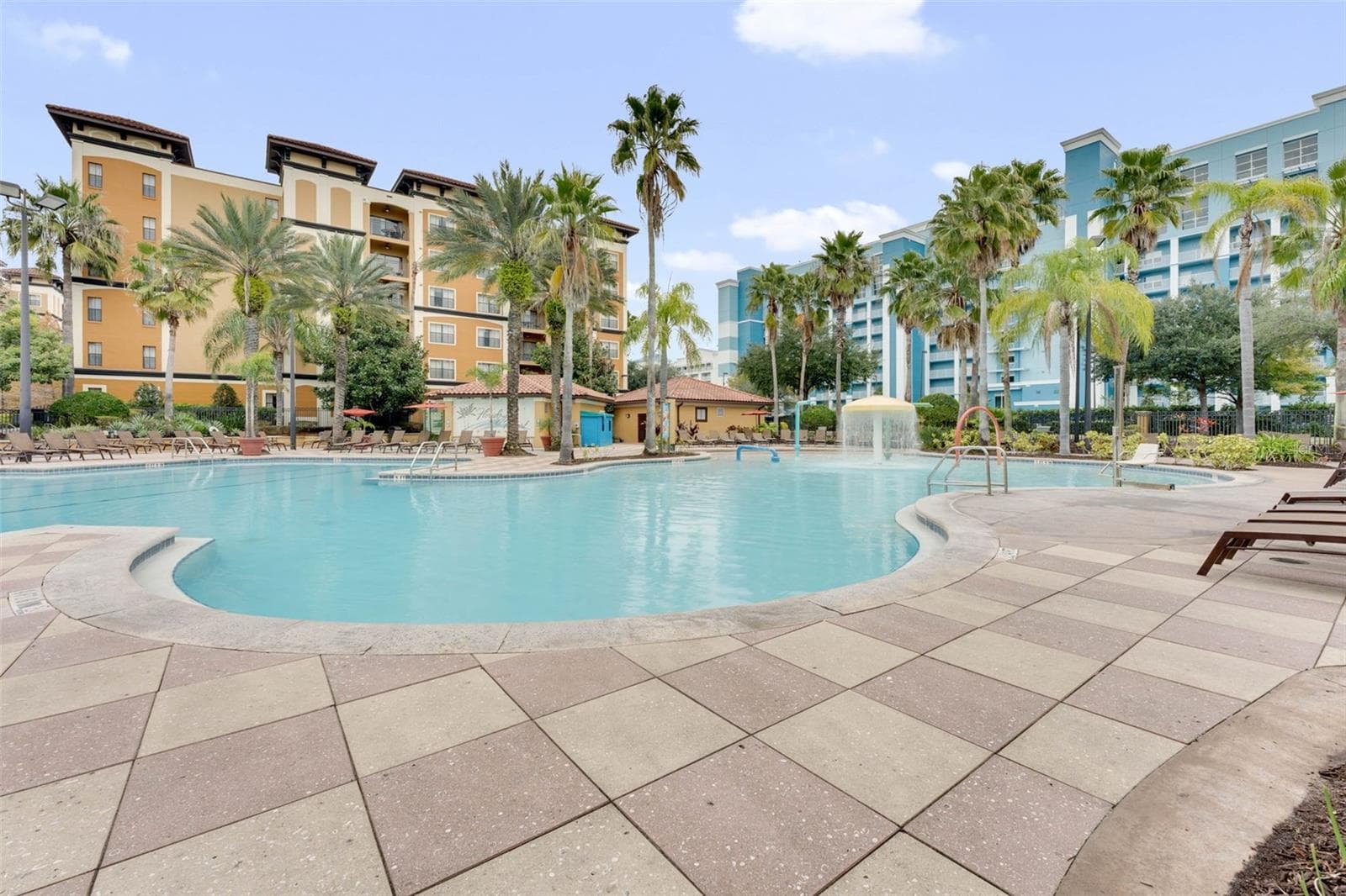 Condo - Hotel at 12539 FLORIDAYS RESORT DR #102D, ORLANDO, photo 54 of 75