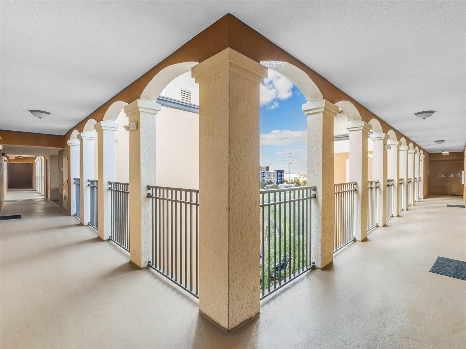 Condo - Hotel at 12539 FLORIDAYS RESORT DR #102D, ORLANDO, photo 71 of 75