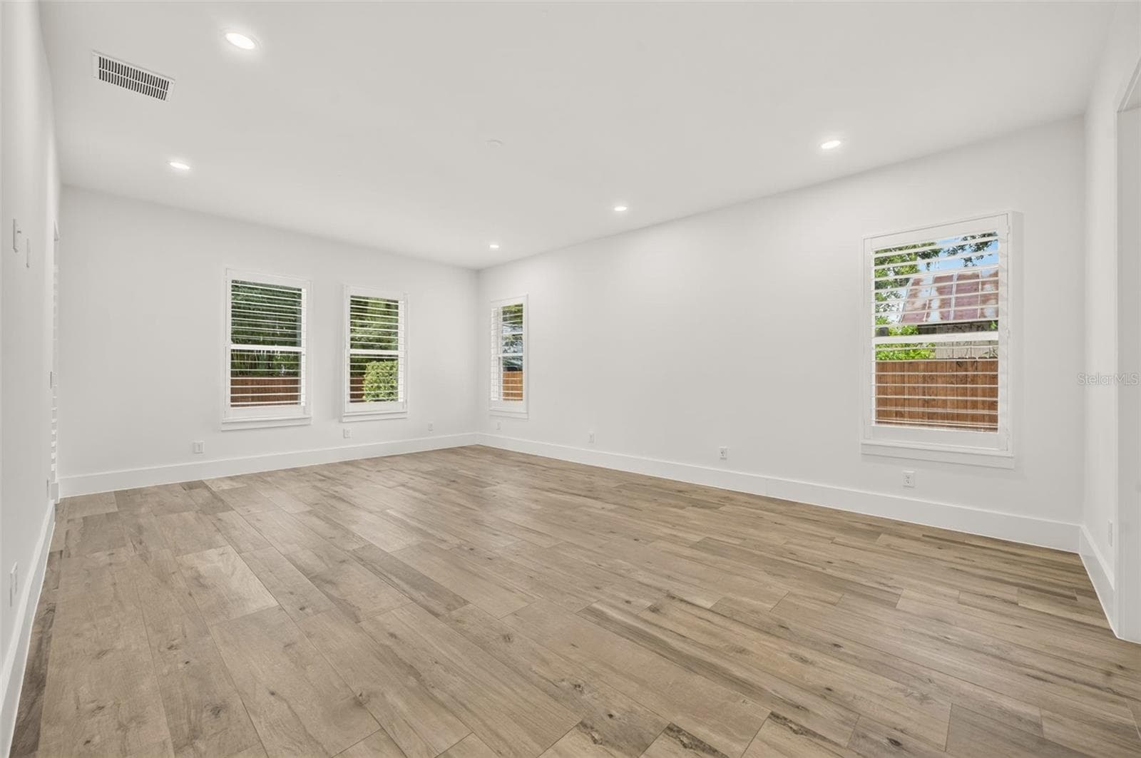 Enormous Primary Suite - 2343 VERSAILLES AVE, WINTER PARK