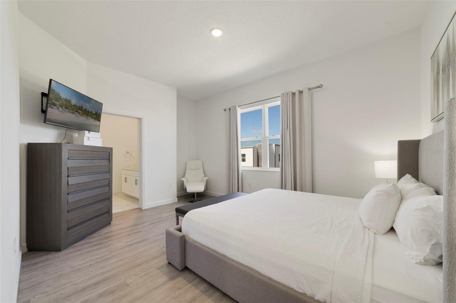 Second floor primary suite. - 340 FAMAGUSTA DR, DAVENPORT