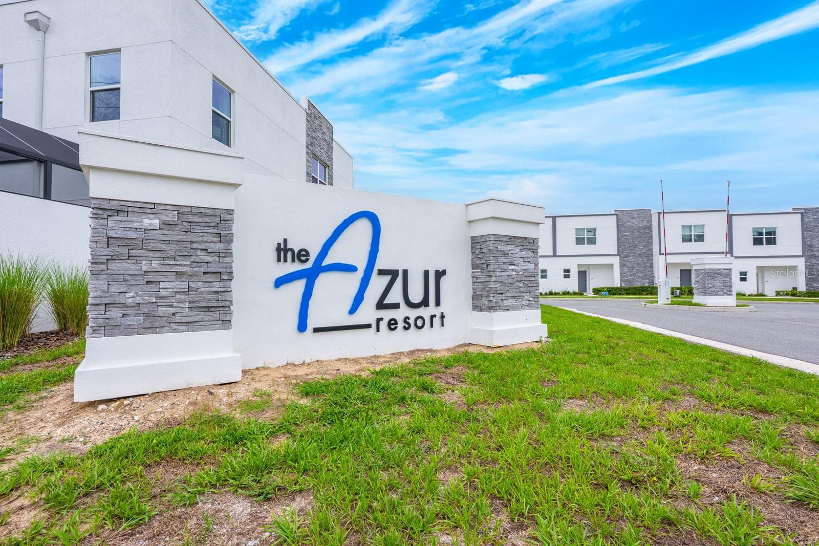Call today to schedule a tour and fall in love with Famagusta Drive and the Azul Resort! - 340 FAMAGUSTA DR, DAVENPORT