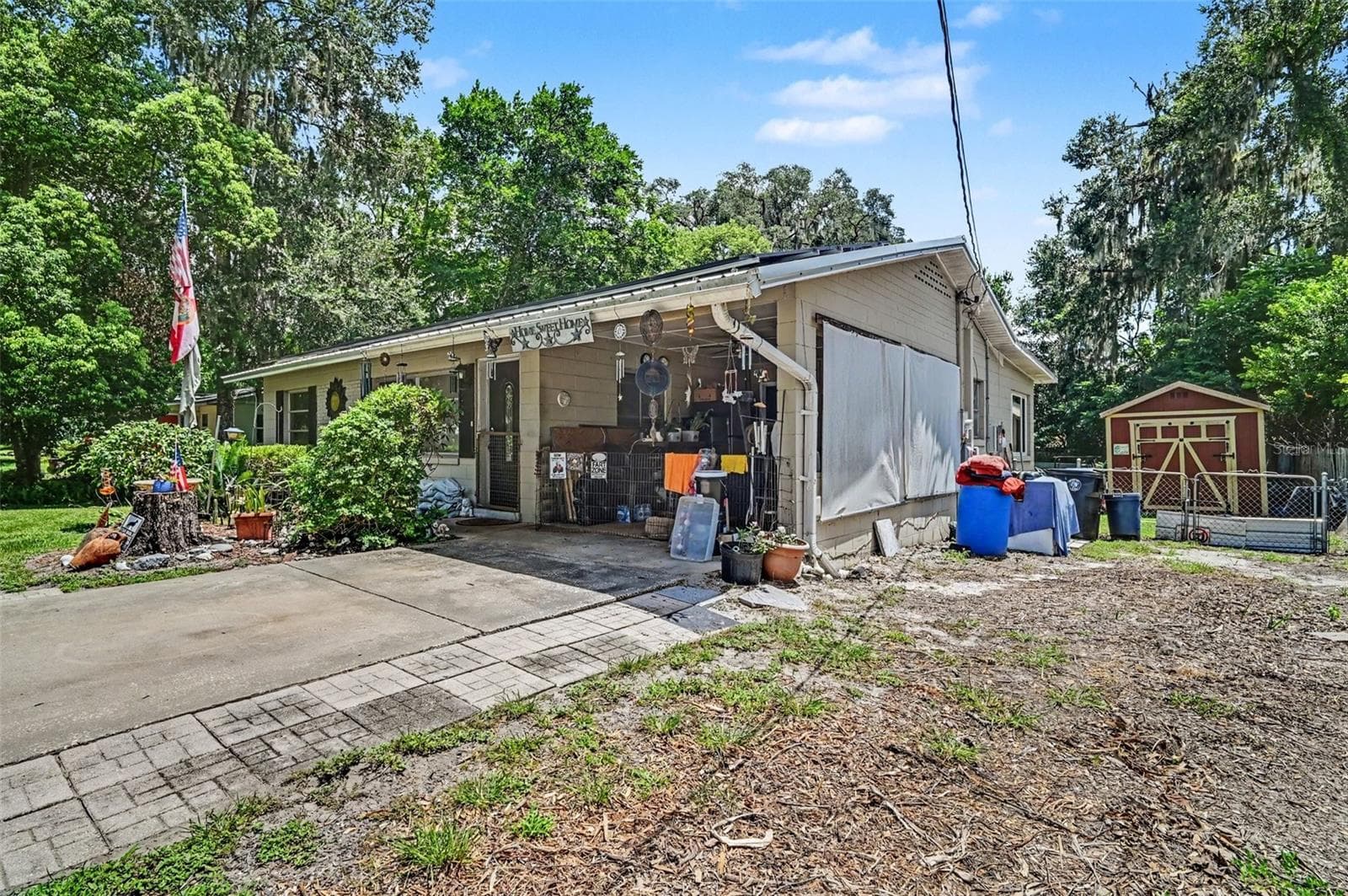Single Family Residence at 624 W FRENCH AVE, ORANGE CITY, photo 2 of 30