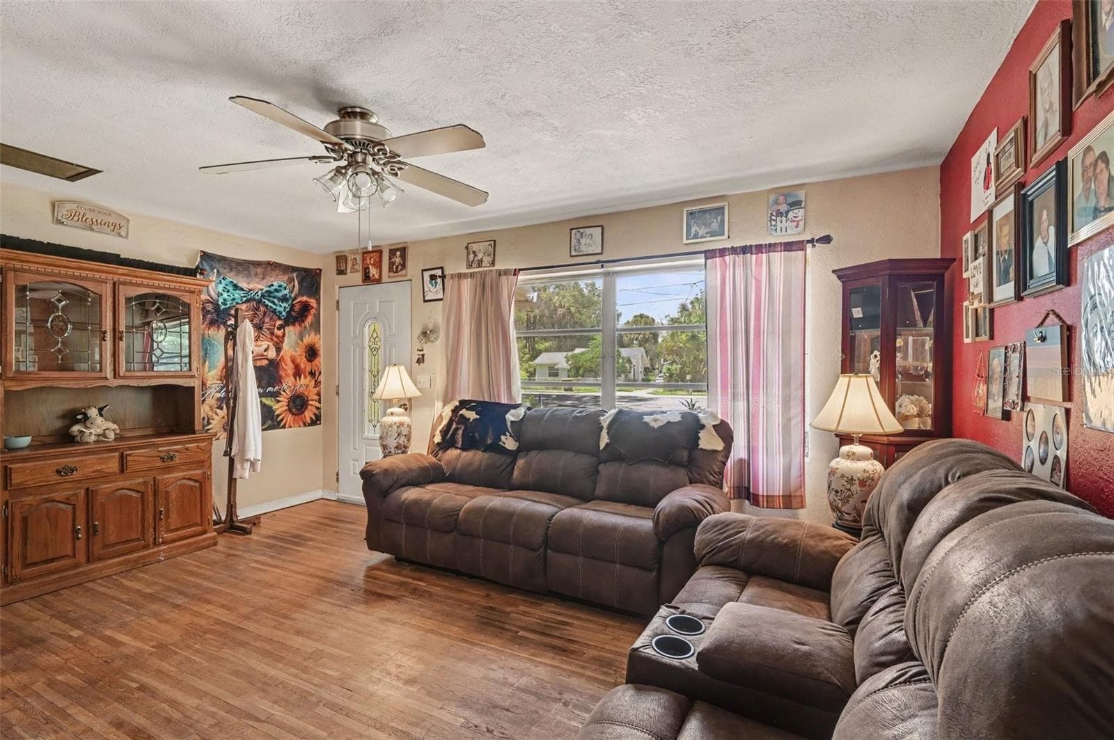 Single Family Residence at 624 W FRENCH AVE, ORANGE CITY, photo 4 of 30