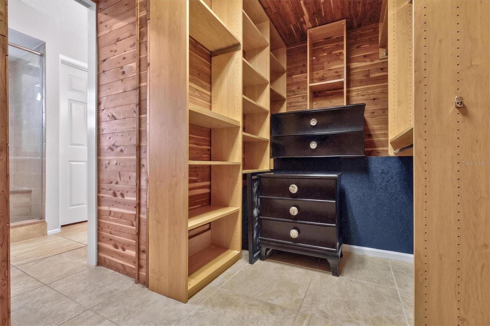 Closet - 2631 ROYAL LIVERPOOL DR, TARPON SPRINGS
