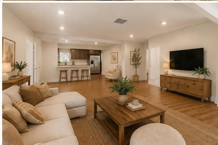 Single Family Residence at 17503 GALVESTON ST, SPRING HILL, photo 8 of 28