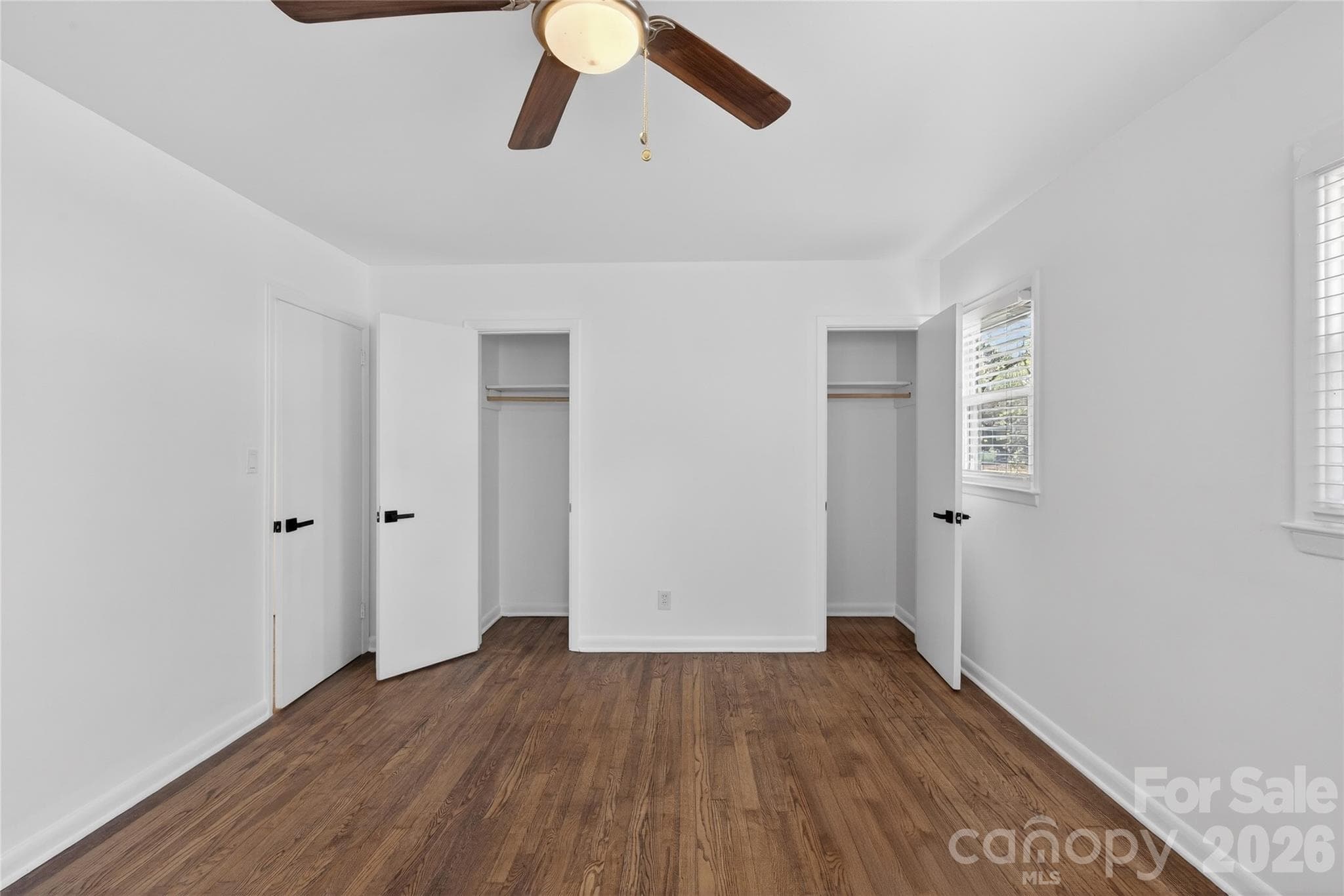 Single Family Residence at 5412 Milhaven Lane, Charlotte, photo 21 of 37