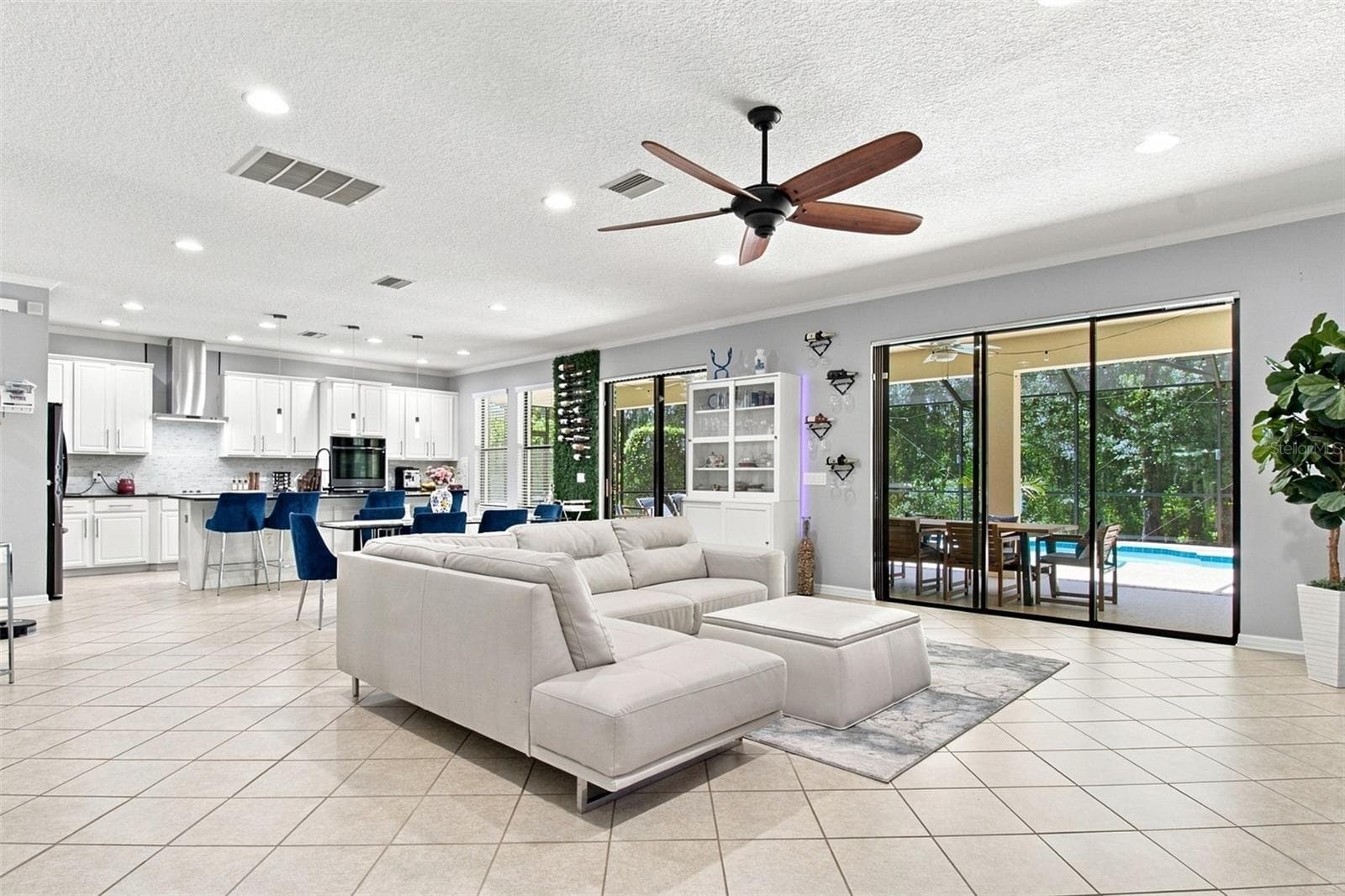 Single Family Residence at 32126 GARDEN ALCOVE LOOP, WESLEY CHAPEL, photo 14 of 46