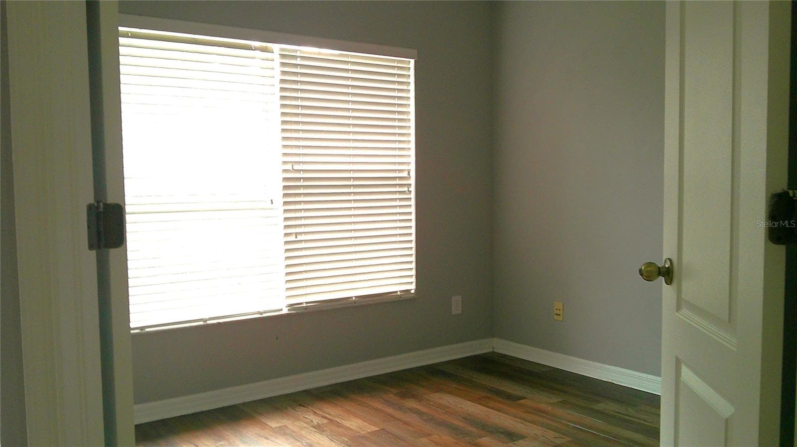 Townhouse at 5718 FISHHAWK RIDGE DR, LITHIA, photo 4 of 26