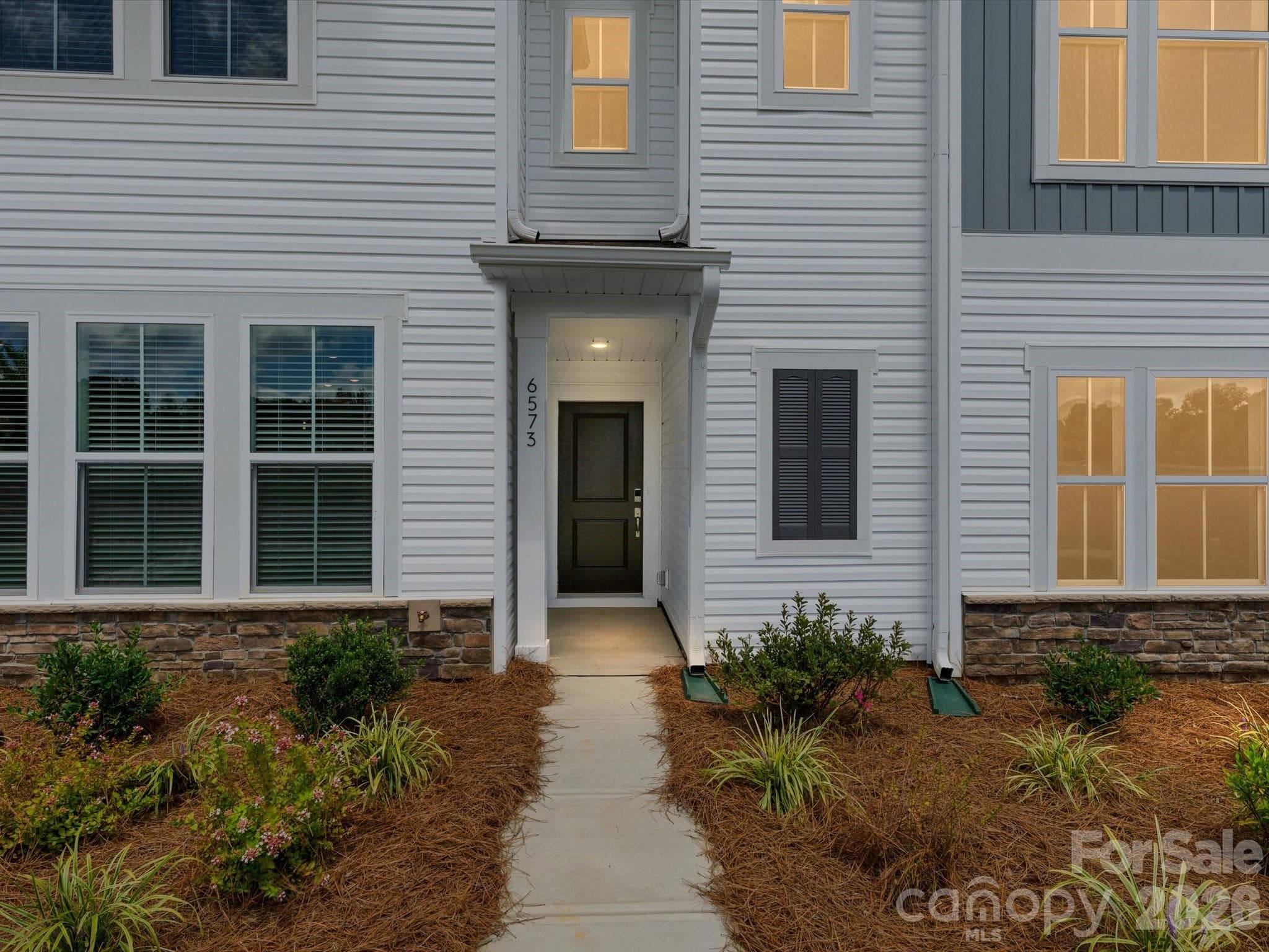 Townhouse at Charlotte, photo 45 of 65