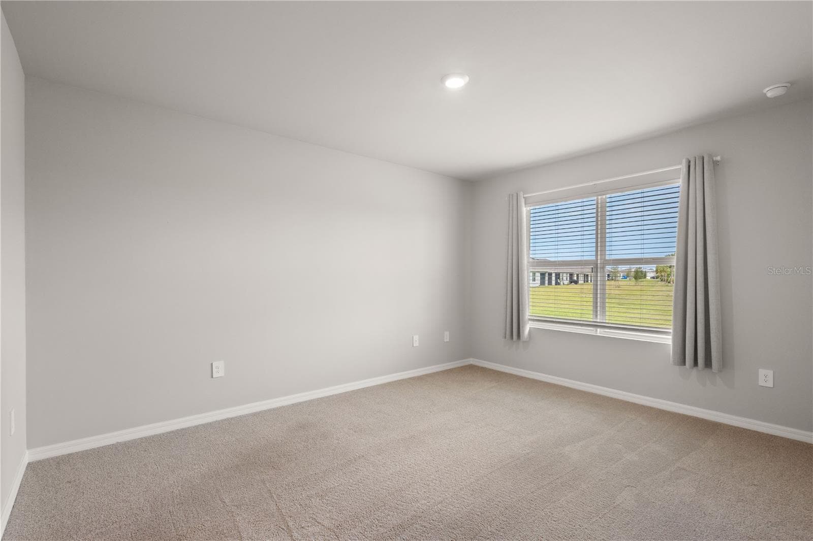 Single Family Residence at 4975 TUSCOLA BLVD, NORTH PORT, photo 15 of 54