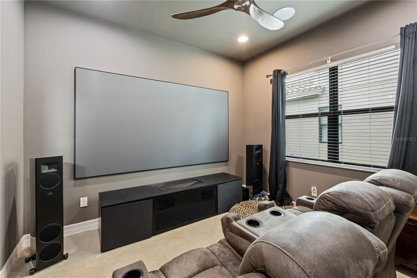 Single Family Residence at 10035 CHESAPEAKE BAY DR, FORT MYERS, photo 13 of 33