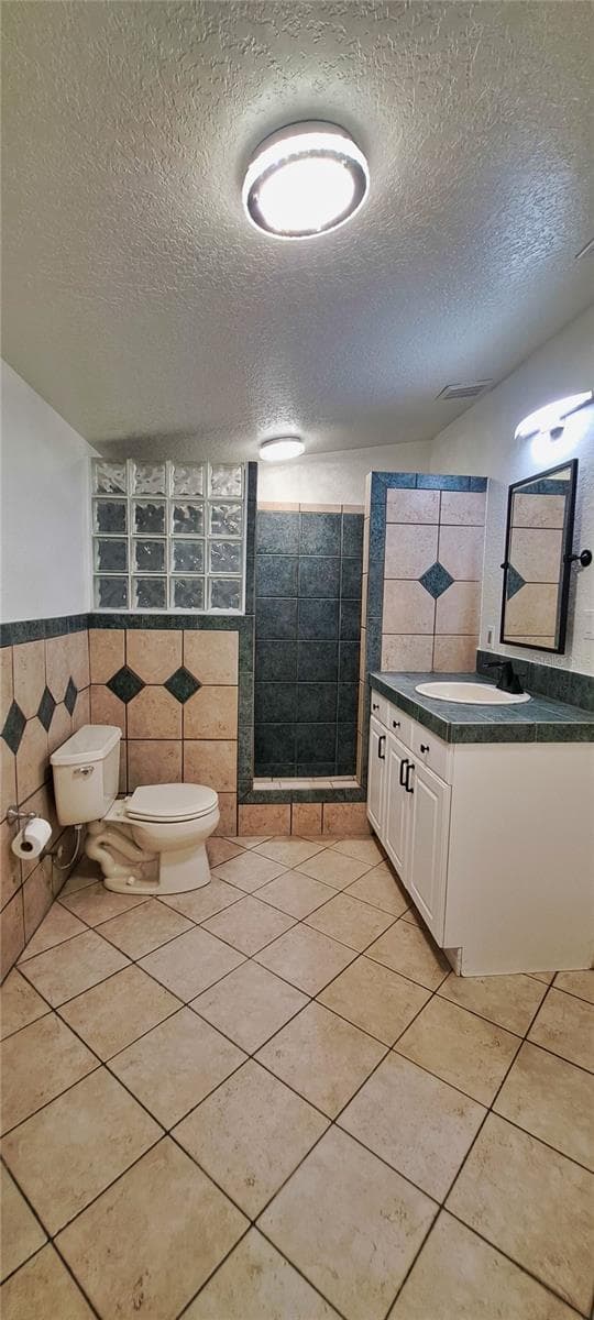 Single Family Residence at 3017 BAY LAKE RD, ORLANDO, photo 22 of 49