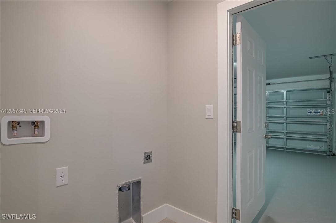 Single Family Residence at 204 EL DORADO BLVD N, CAPE CORAL, photo 23 of 27