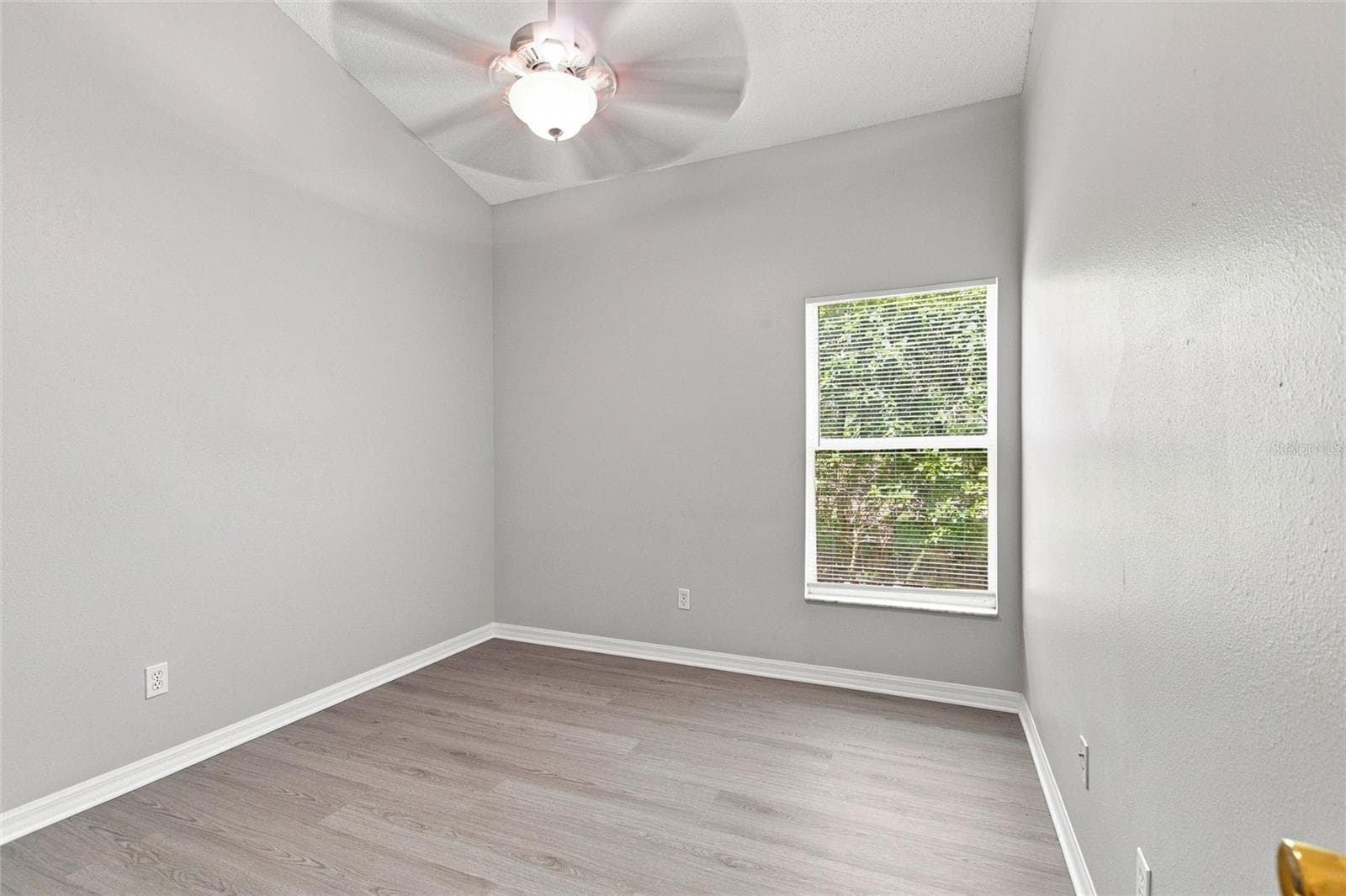 Single Family Residence at 16616 PALM SPRING DR, CLERMONT, photo 24 of 48