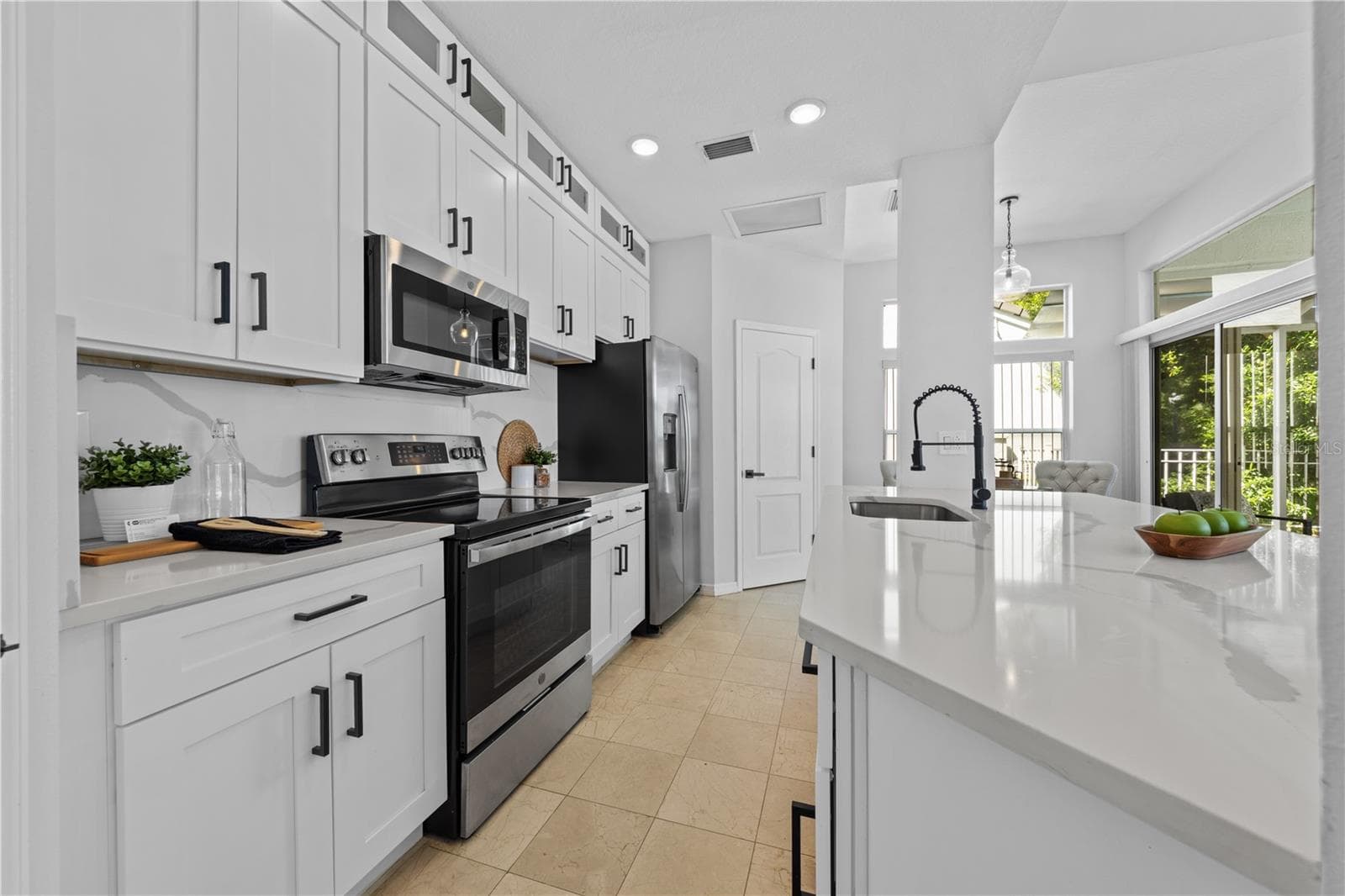 Single Family Residence at 130 WIMBLEDON CIR, LAKE MARY, photo 16 of 44