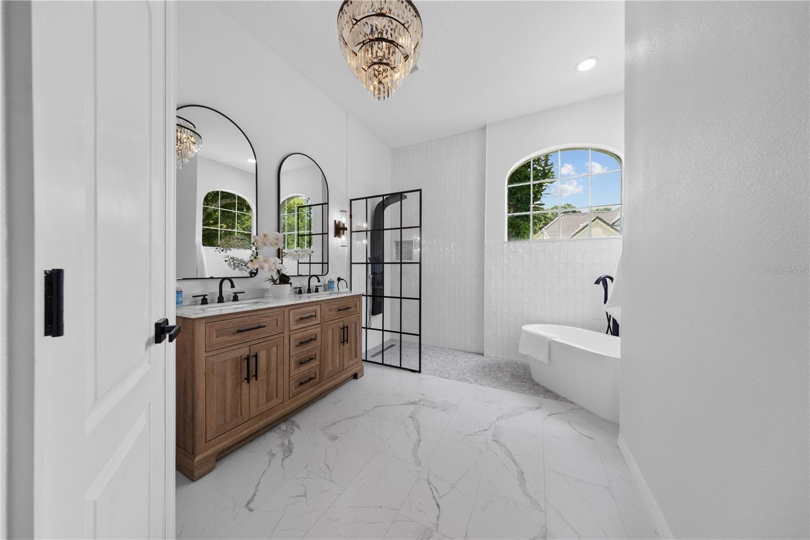 Single Family Residence at 130 WIMBLEDON CIR, LAKE MARY, photo 25 of 44