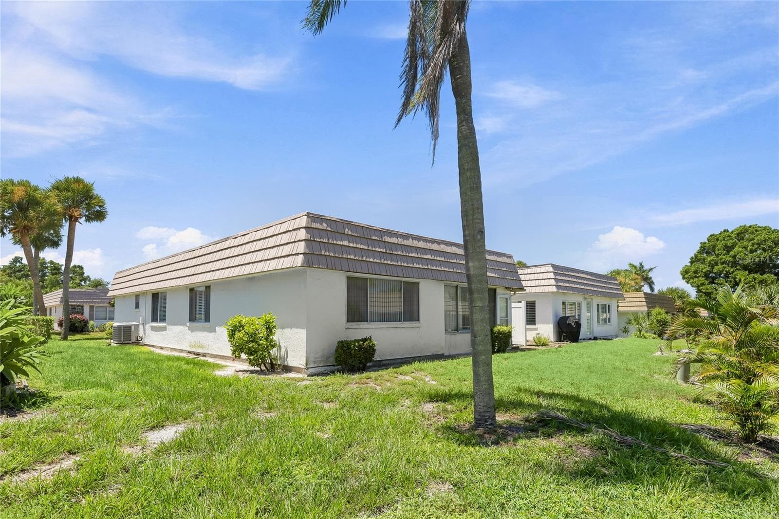 Villa at 2327 WATERBLUFF PL #V315, SARASOTA, photo 28 of 53