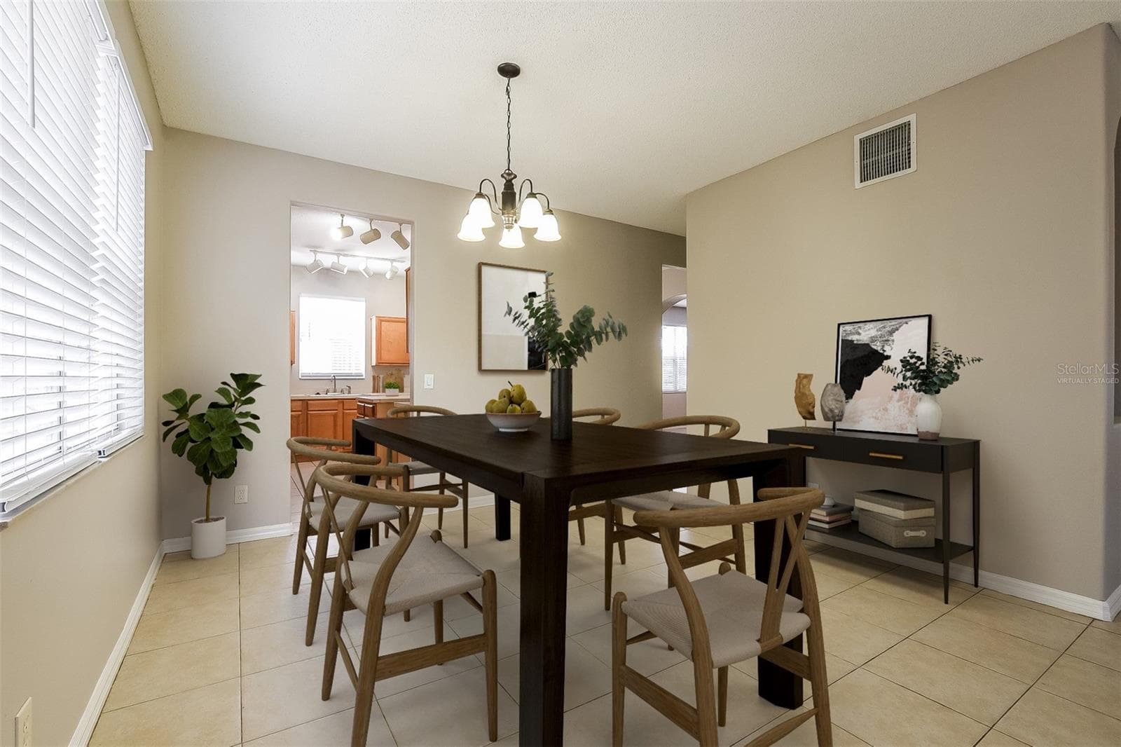 Virtually Staged - 14401 KRISTENRIGHT LN, ORLANDO
