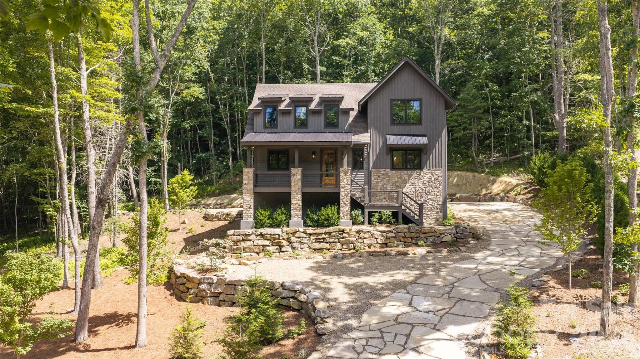 11 E Fish Camp Trail
