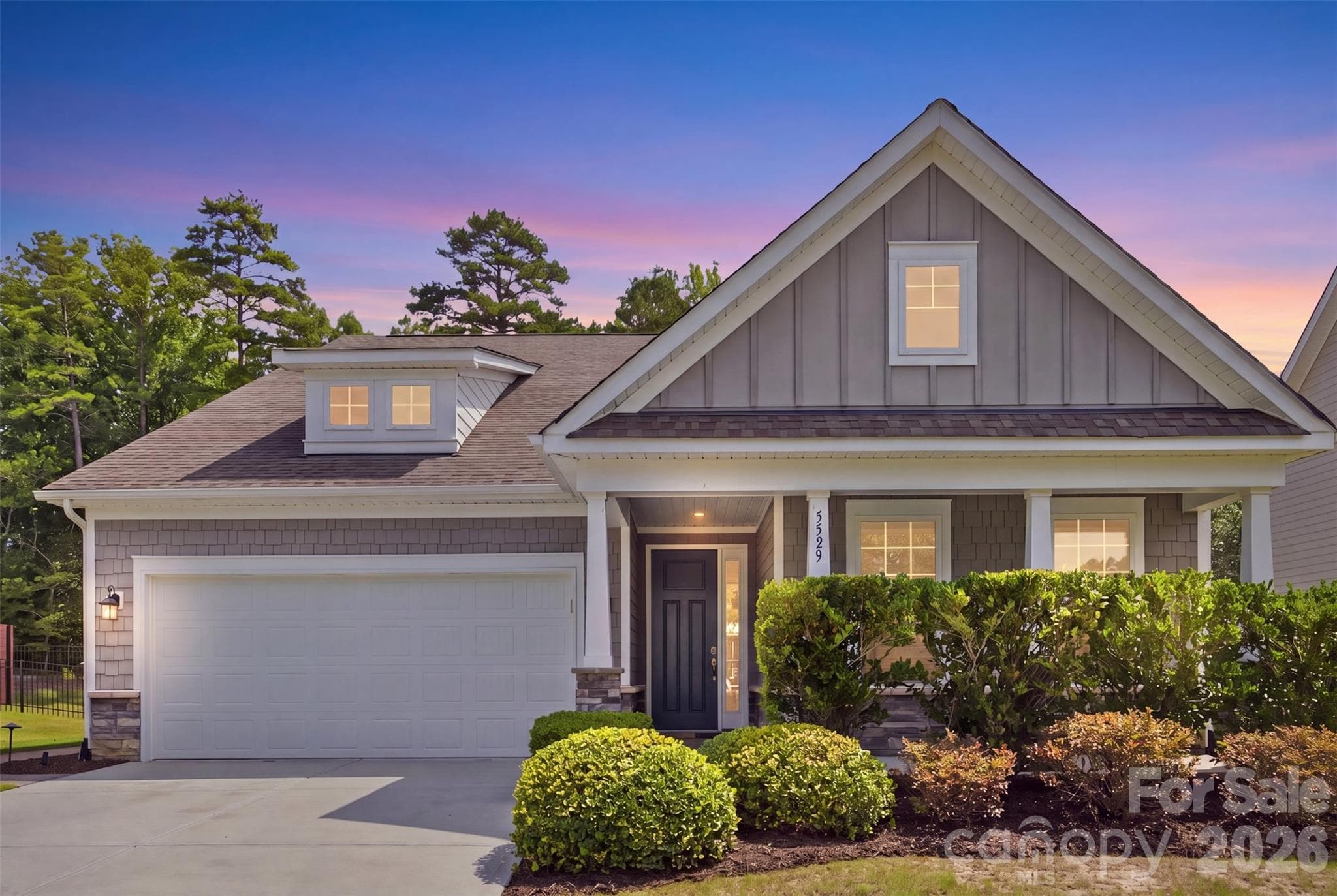 Single Family Residence at 5529 Braddock Mill Way, Lancaster, photo 2 of 48