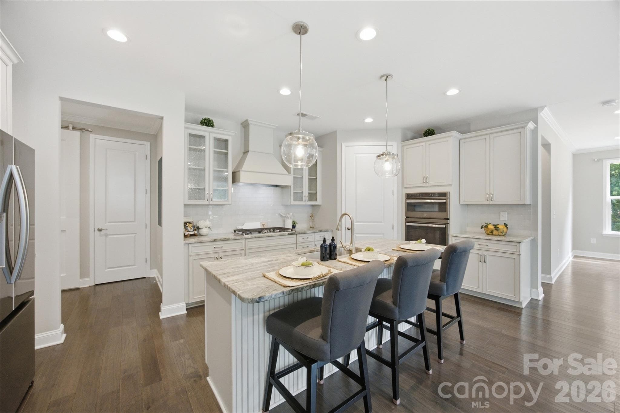 Single Family Residence at 5529 Braddock Mill Way, Lancaster, photo 11 of 48