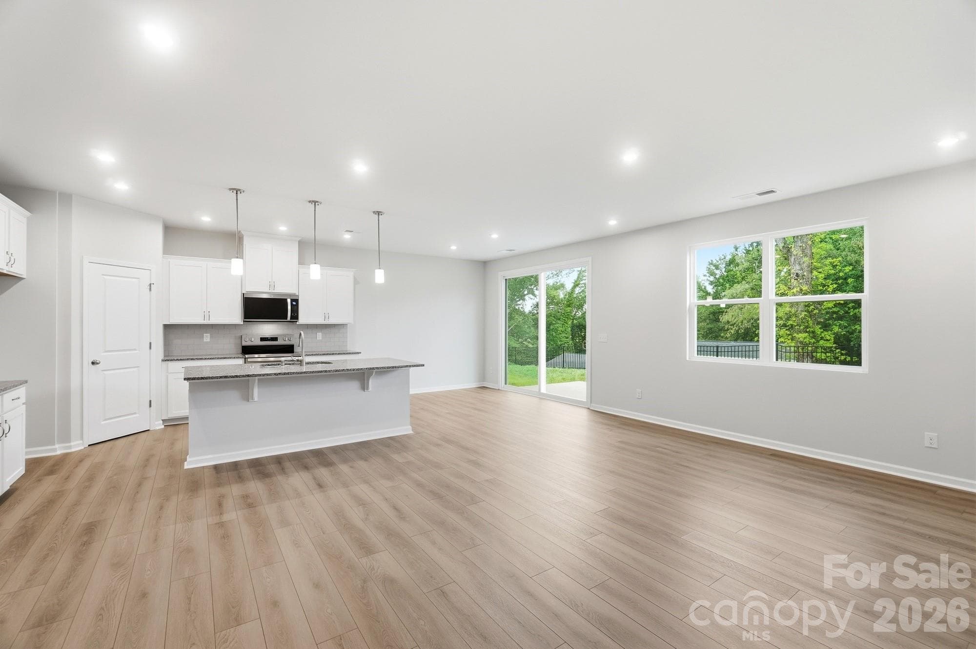Single Family Residence at Gastonia, photo 14 of 84